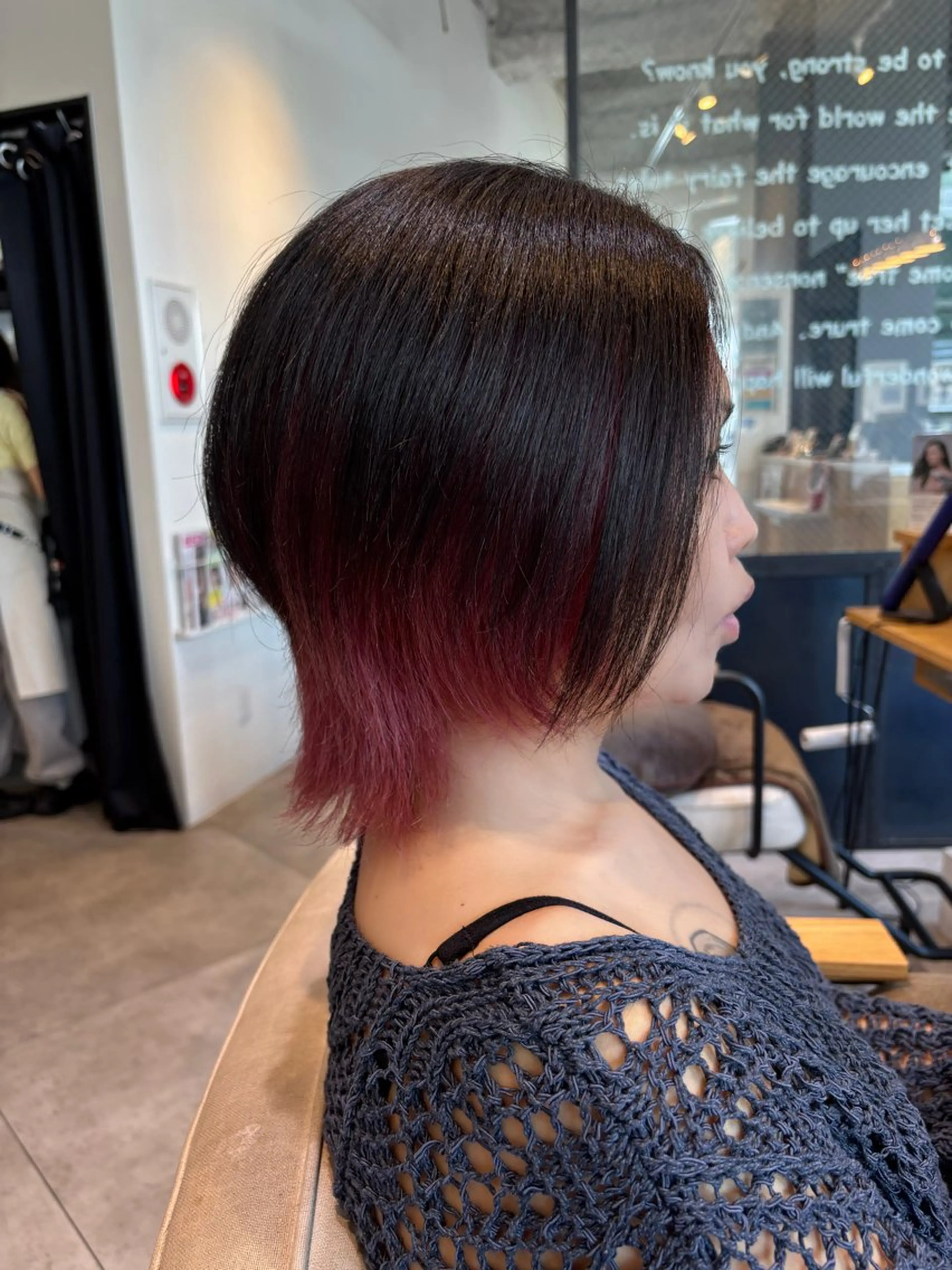 ミディアム カラー ベージュカラー ブリーチ ケアブリーチ デザインカラー ダブルカラー ヘアカラー 肌に馴染むハイトーン /艶髪/髪質改善のヘアスタイル