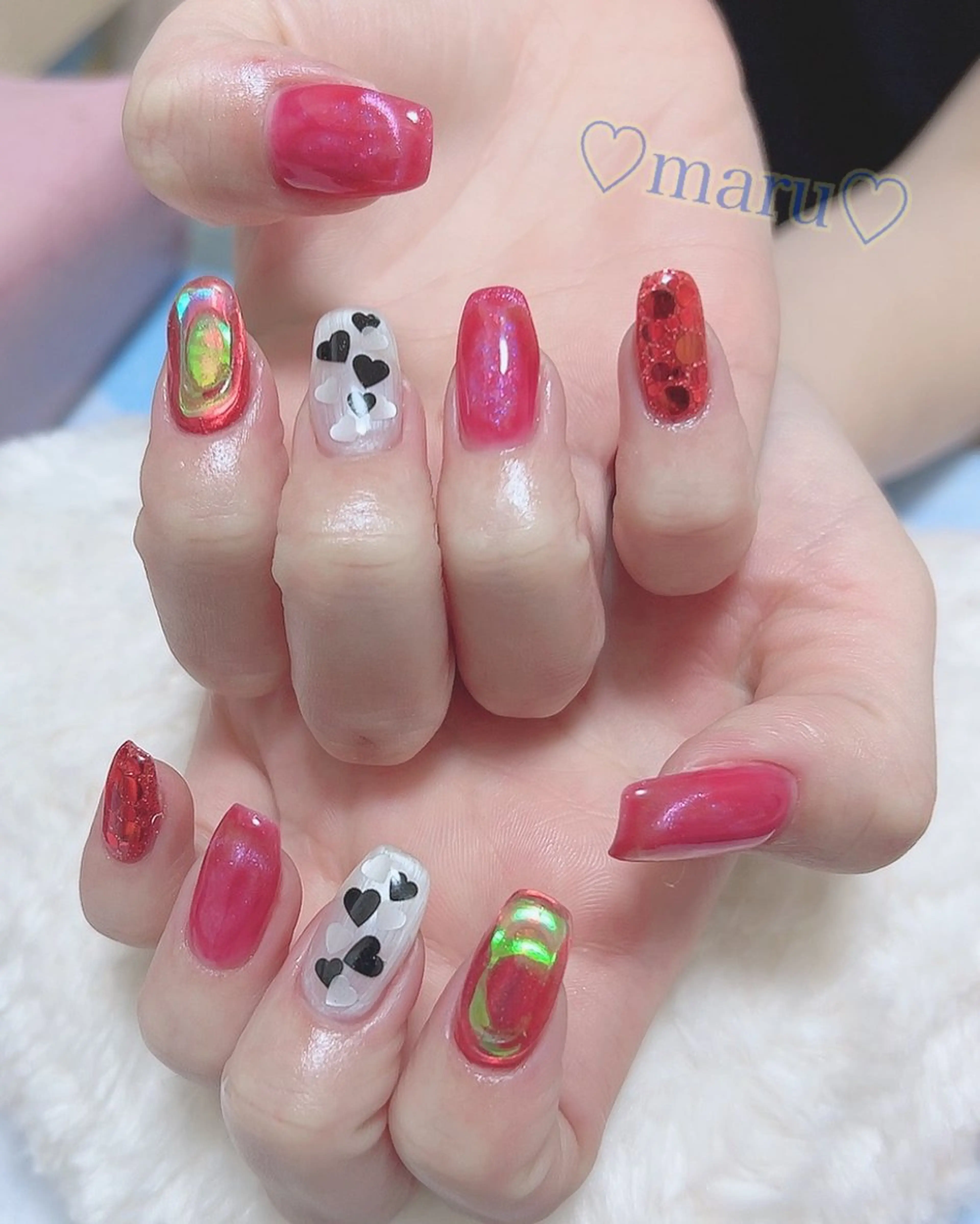 ネイル ハンドネイル フットネイル まるみ♡8/25- 31お休み🙇‍♀️のネイルデザイン