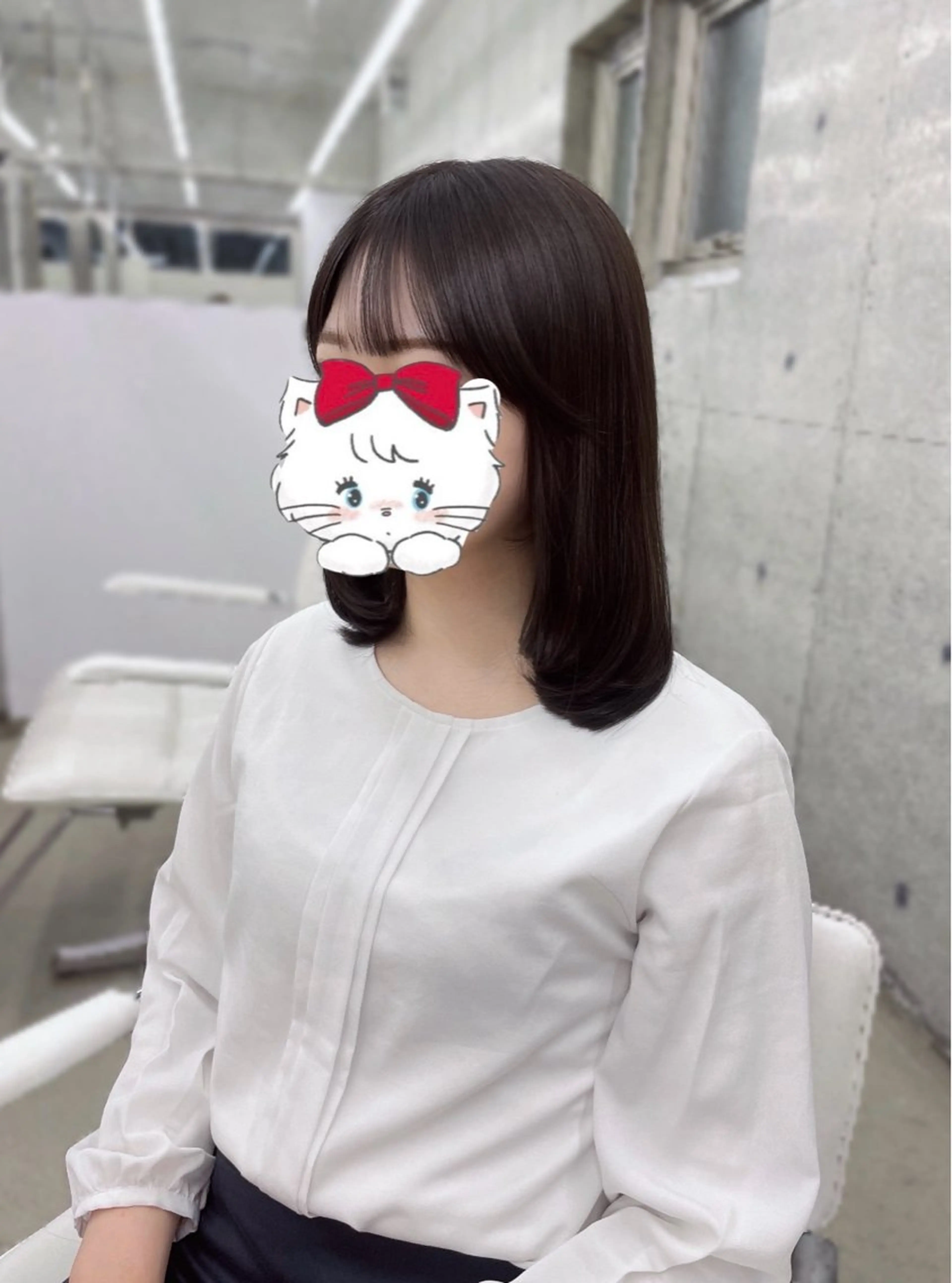ミディアム カット ヘアカラー トリートメント NI所属・𝑨𝑴𝑰 🎀 ガーリーヘア🤍のヘアスタイル