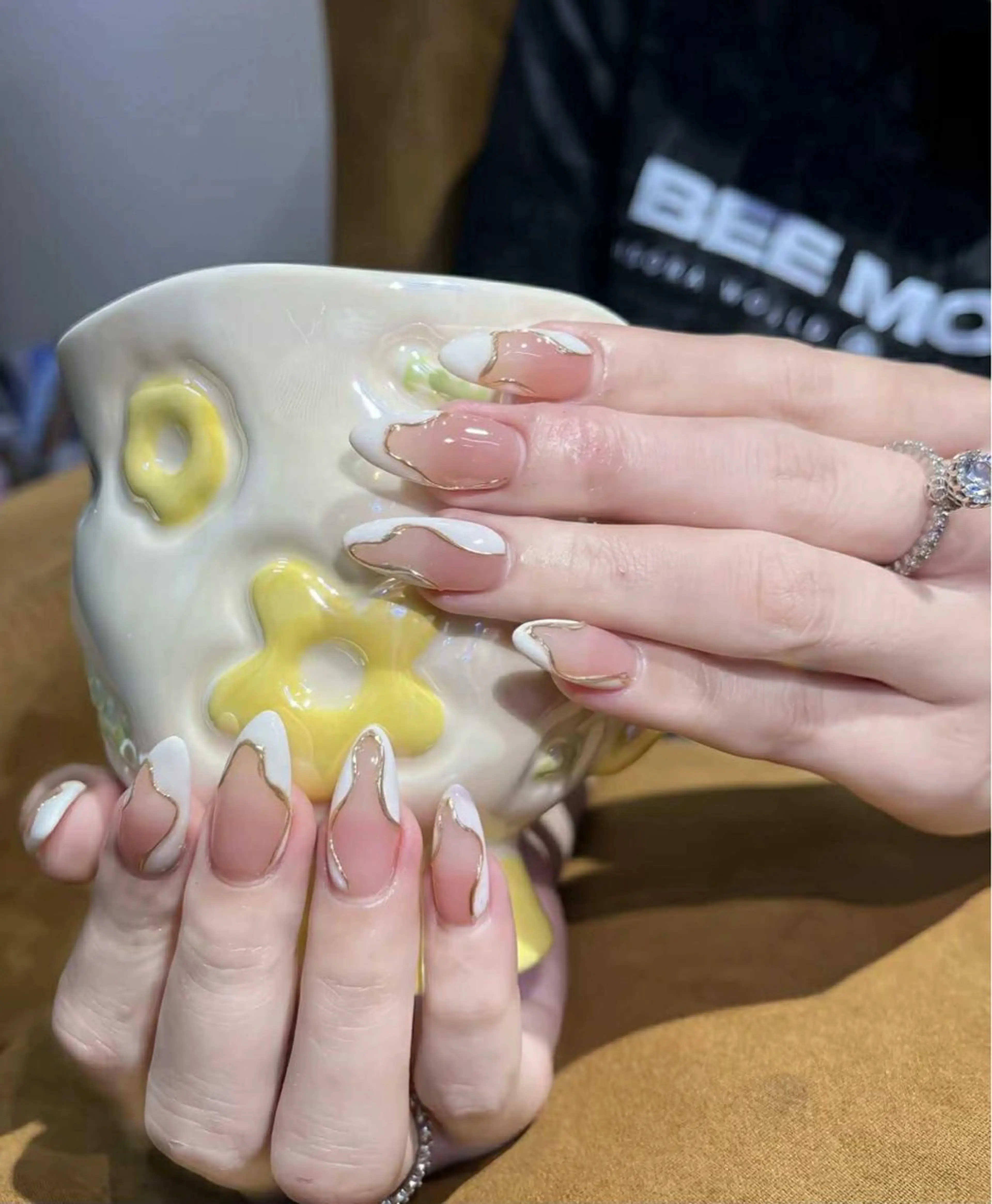 ミディアム ハンドネイル 28nails -hangのネイルデザイン