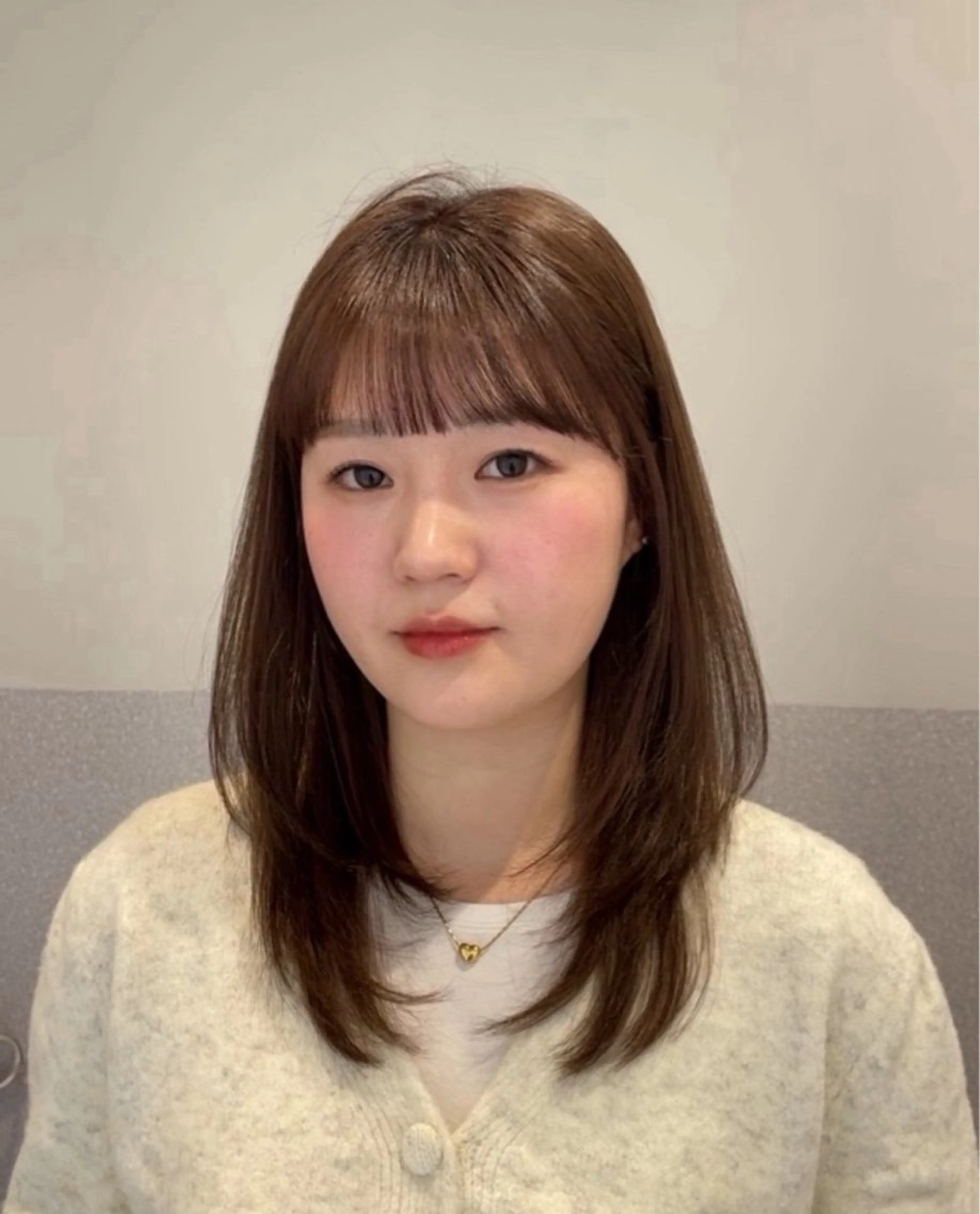 セミロング ハッシュカット 韓国風ヘア レイヤーカット カット ヘアカラー トリートメント ❤︎︎韓国ヘア❤︎︎ 𝑺𝒉𝒊𝒉𝒐のヘアスタイル