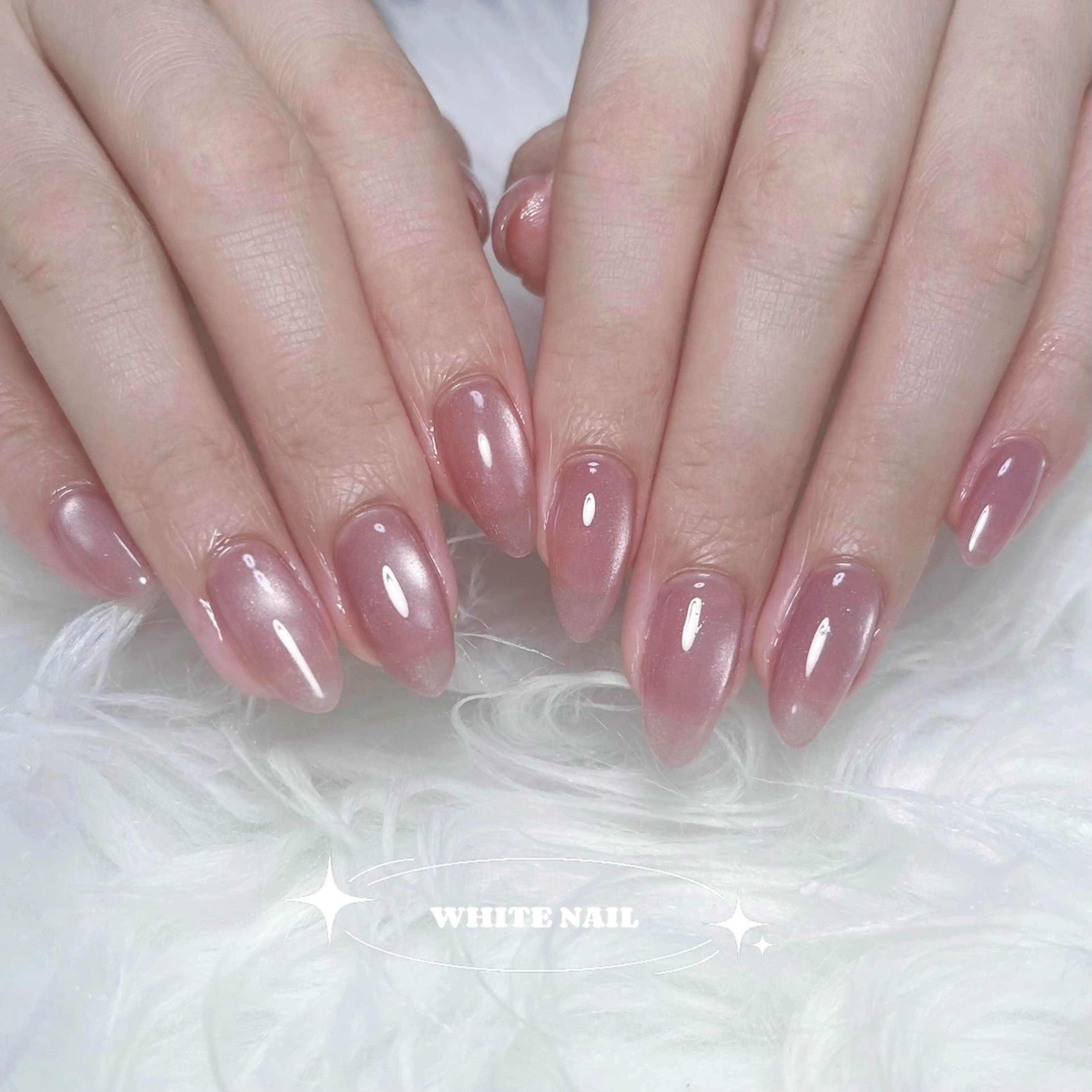 ネイル マグネットネイル ハンドネイル whitening salon WHITE 名古屋栄店所属・WHITE nail 栄店のネイルデザイン