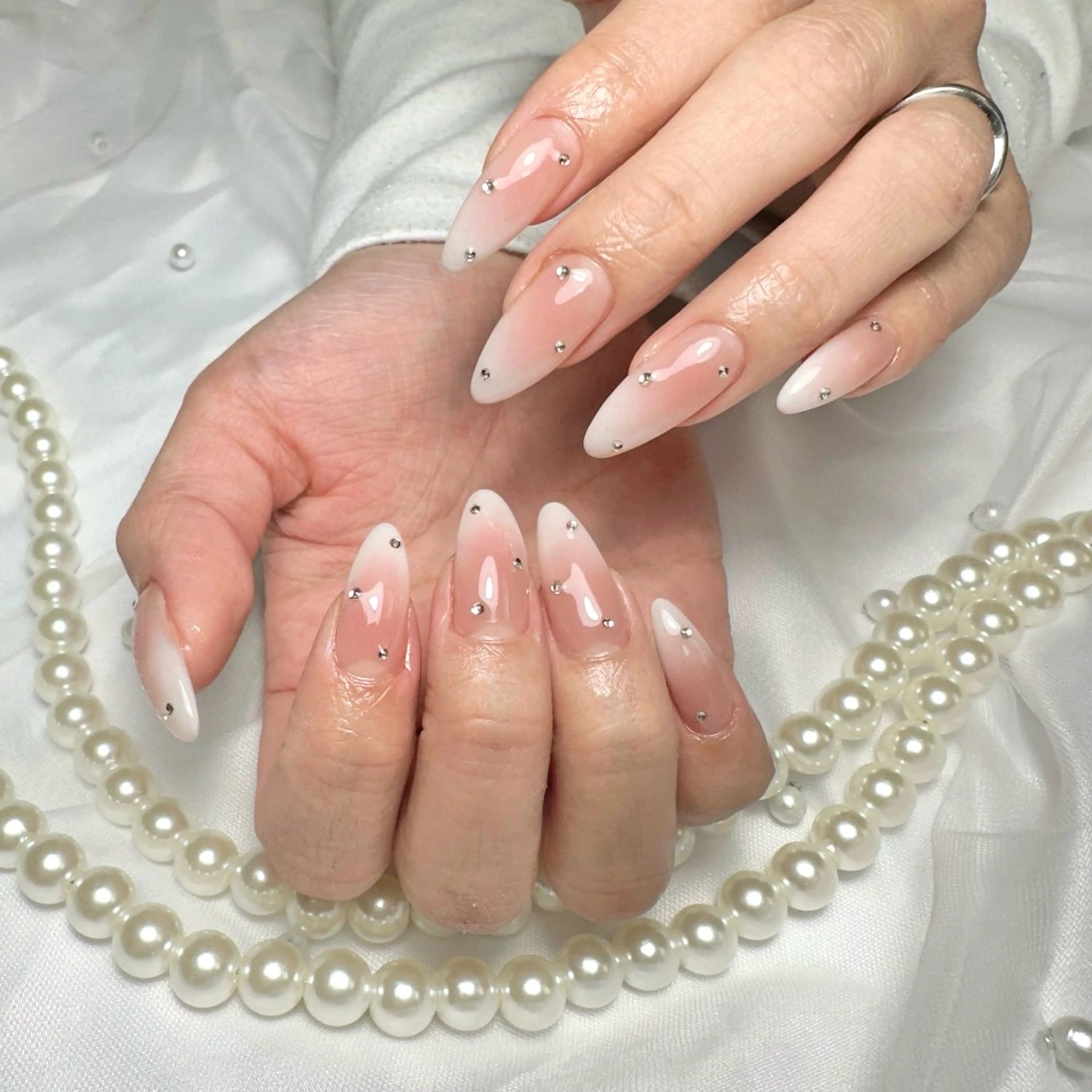 ネイル ハンドネイル nailsalon le'aのネイルデザイン