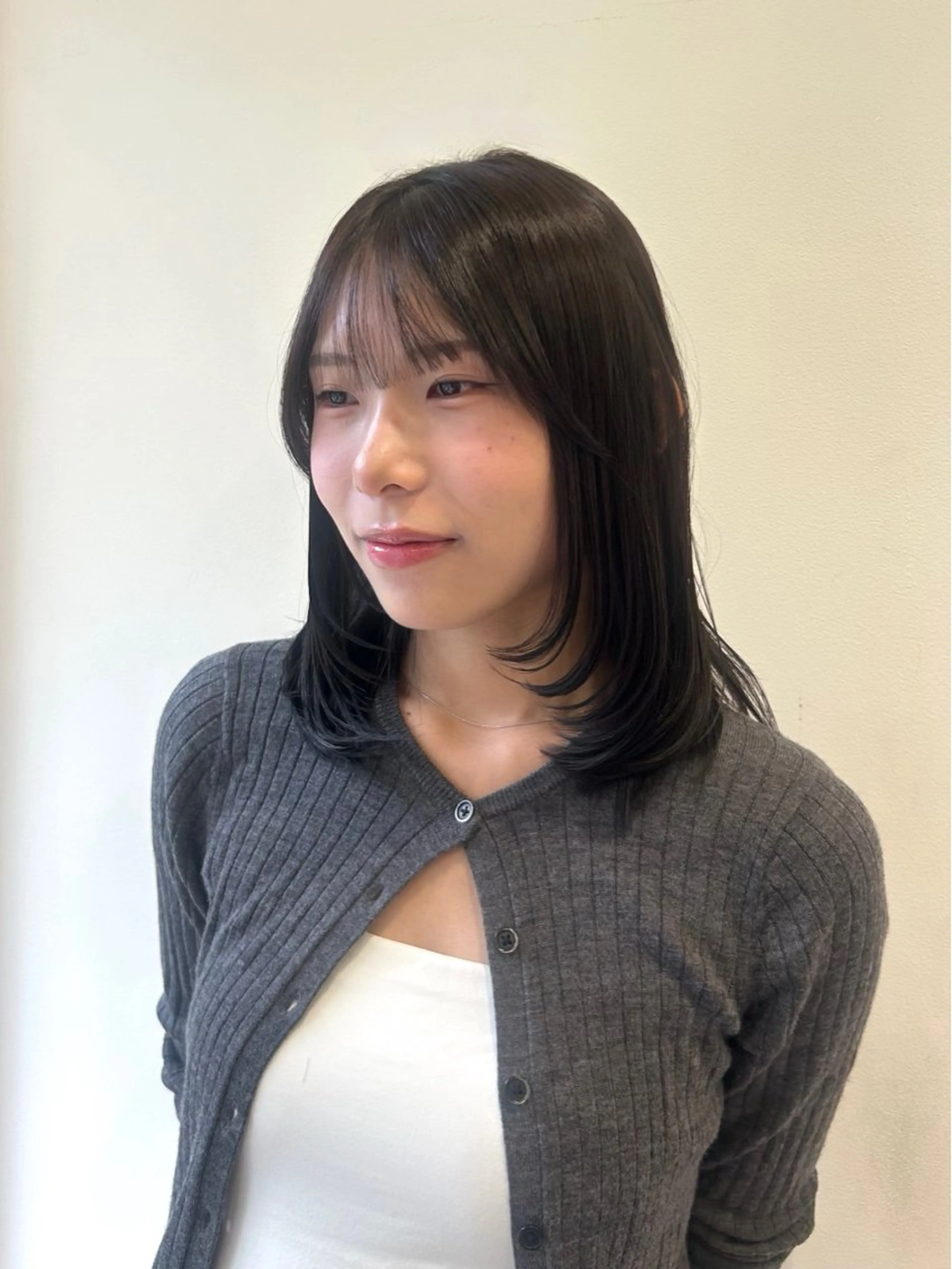 ミディアム 韓国ヘア ‎🤍KANA🎀のヘアスタイル