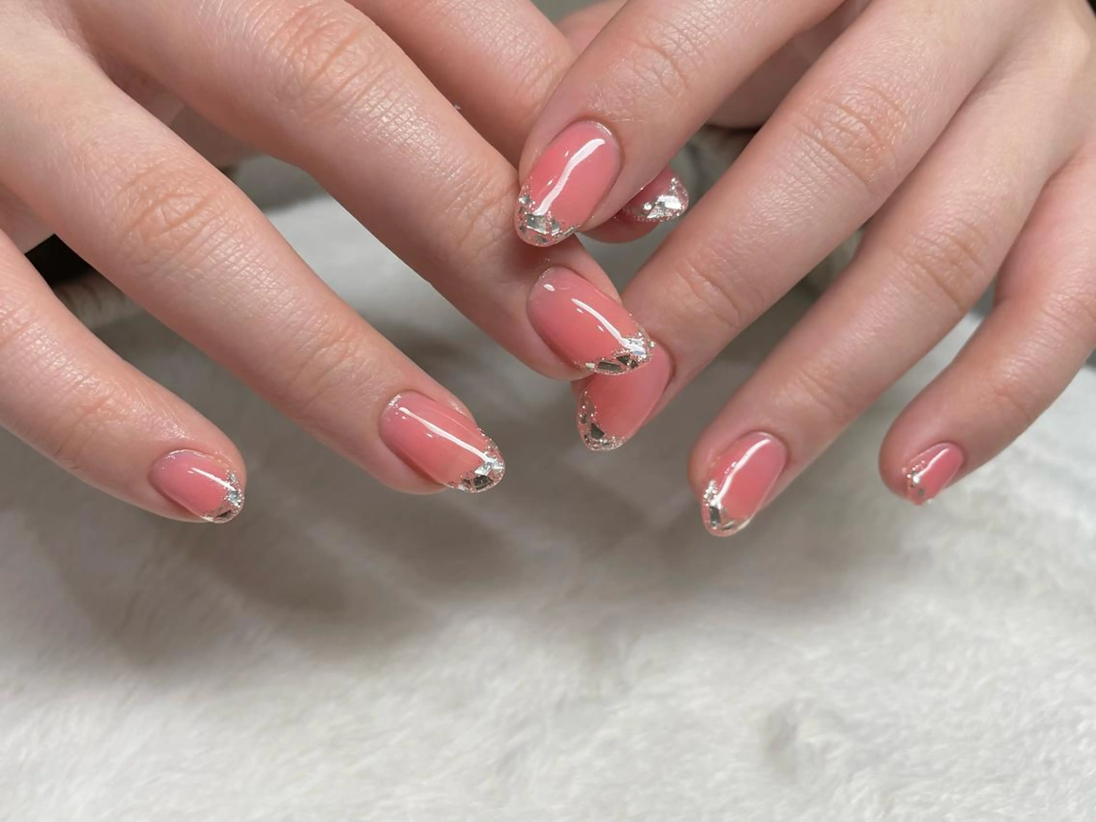 ネイル フレンチネイル ガラスフレンチ riri nail所属・riri-nail Rie Endoのネイルデザイン