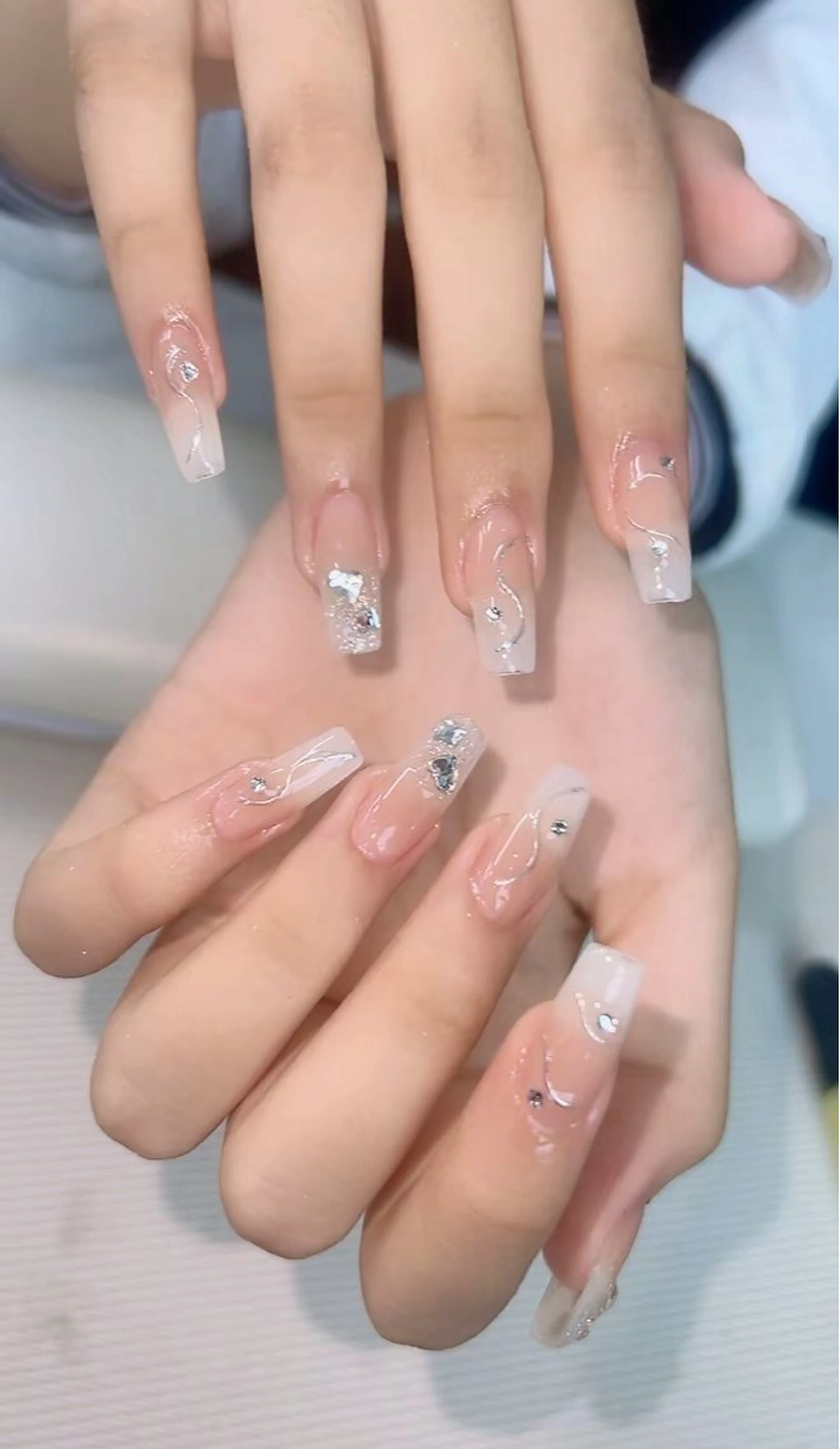 ネイル ハンドネイル L&Y Nail salonのネイルデザイン