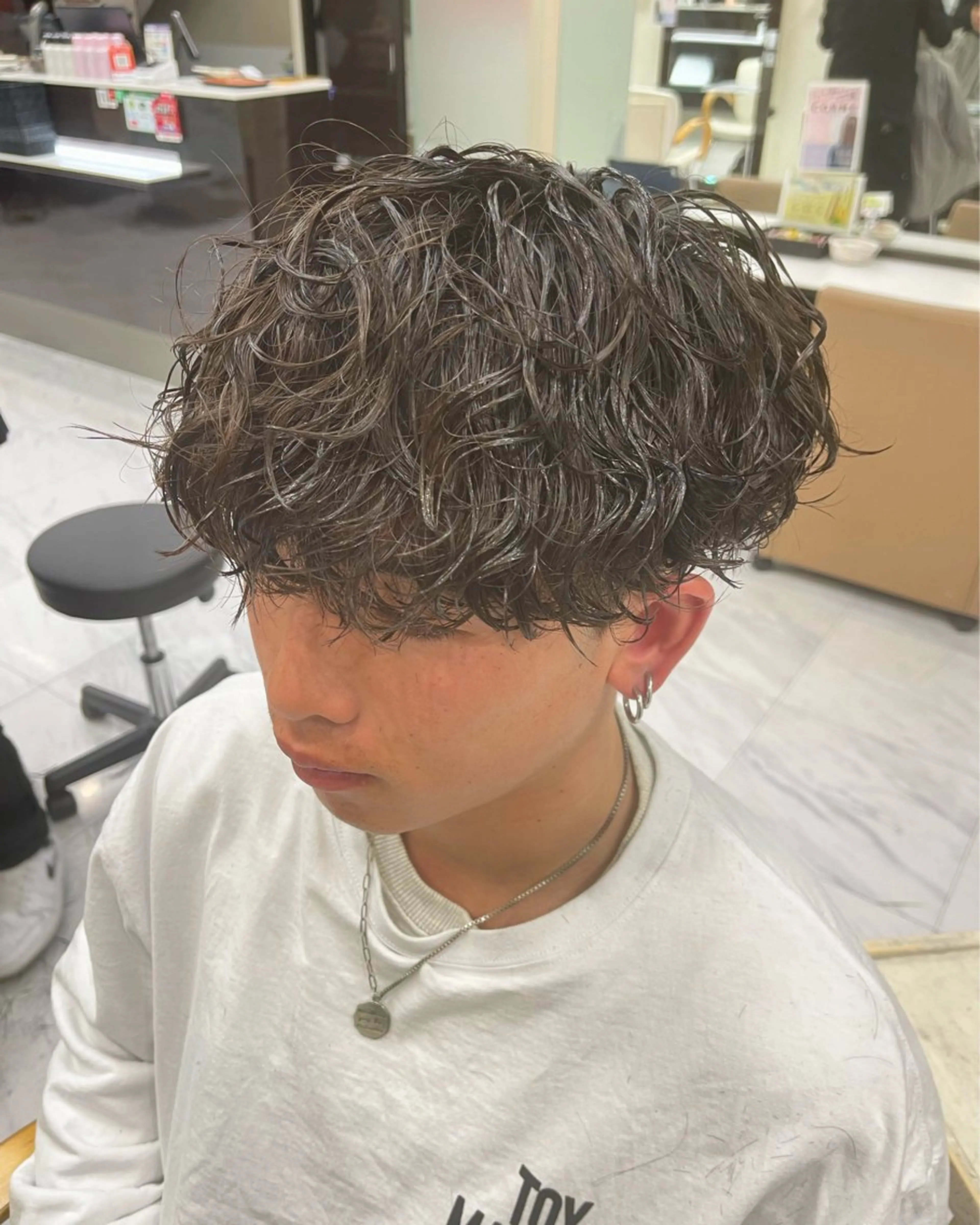 ショート パーマ メンズ メンズパーマ 波巻きパーマ カット パーマ トリートメント 🌻メンズカット 落合諒🌻のヘアスタイル