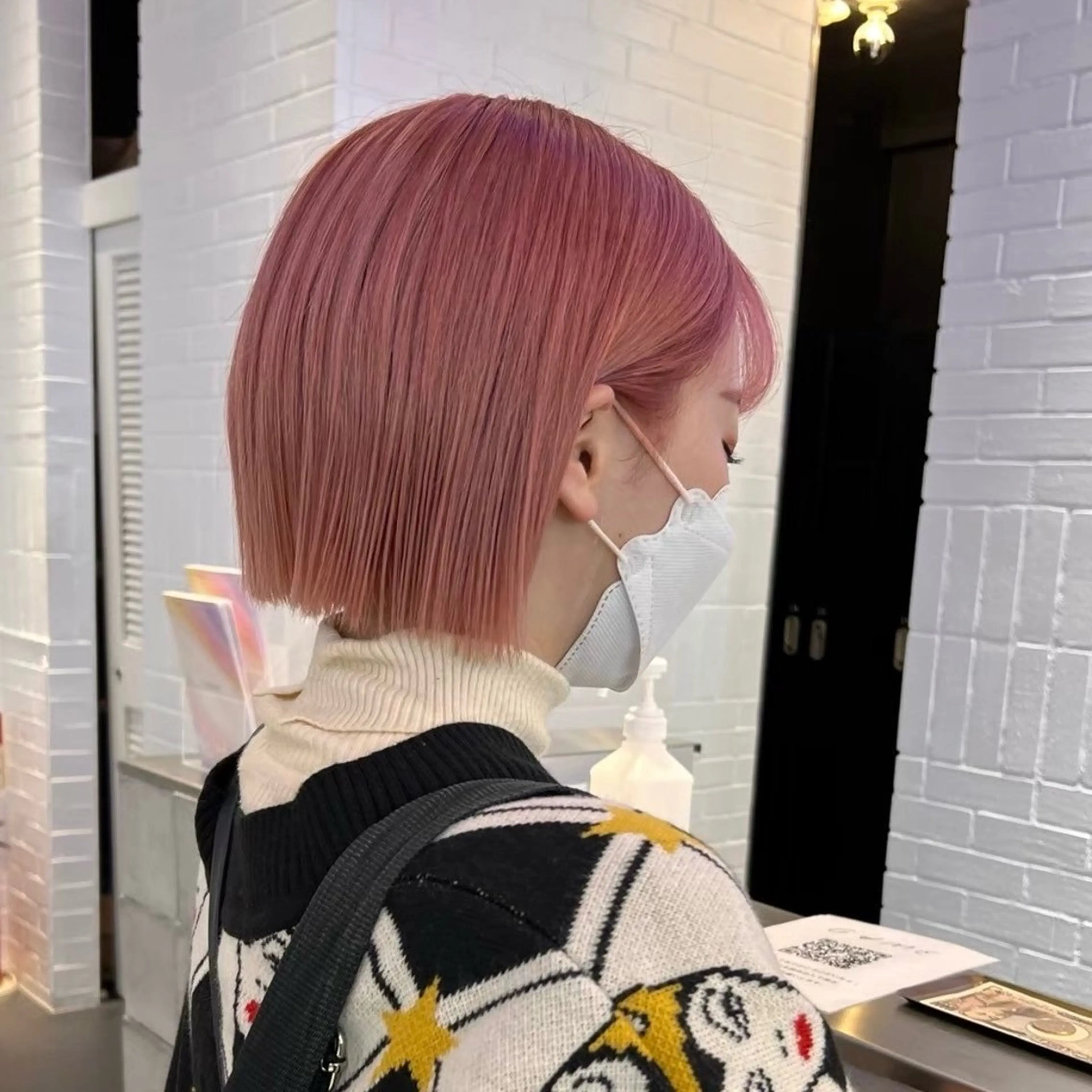 ミディアム カラー ヘアカラー トリートメント ハイトーン×デザイン 🪽🫧HIKARIのヘアスタイル