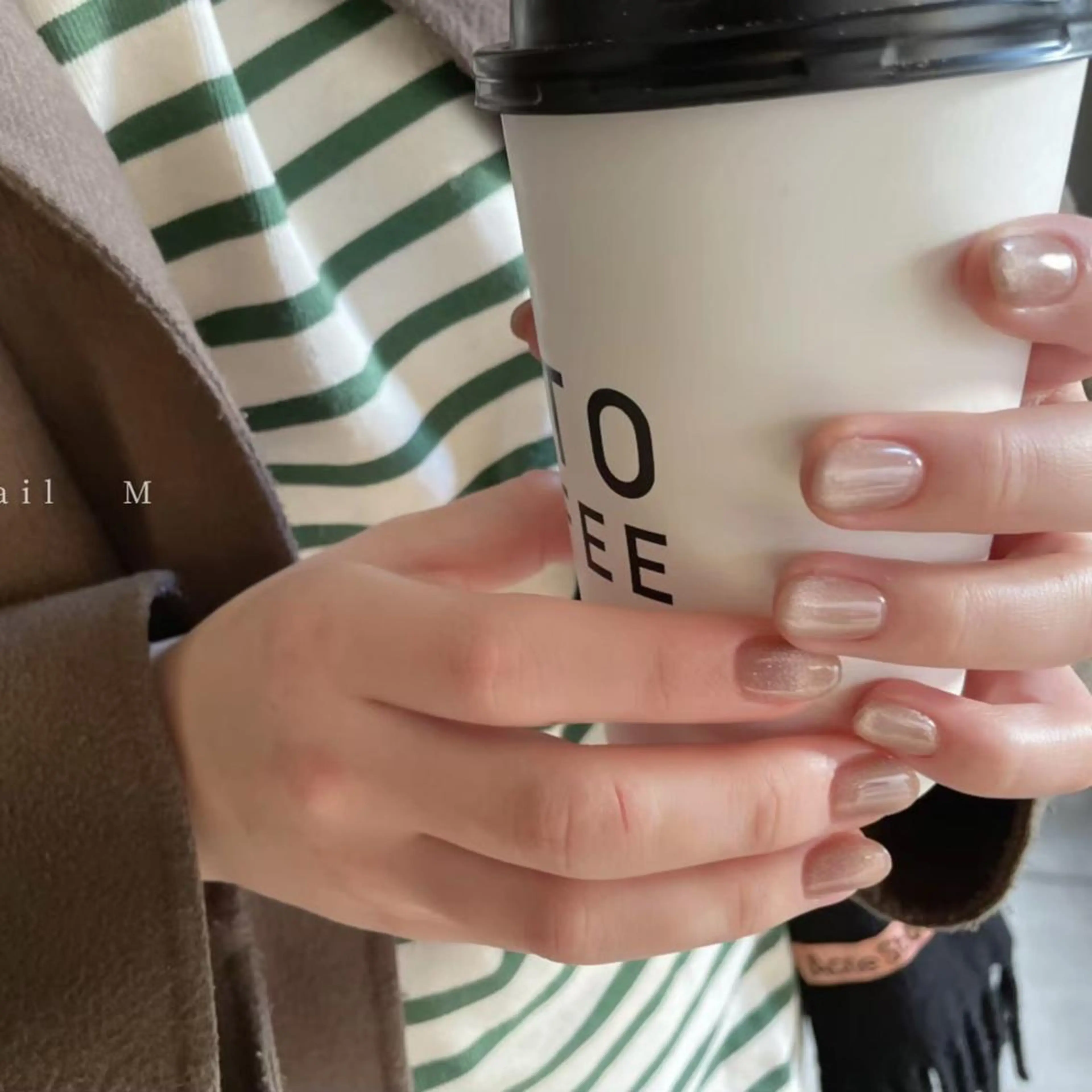 ネイル AKARI🤍 ネイルモデル様募集のネイルデザイン