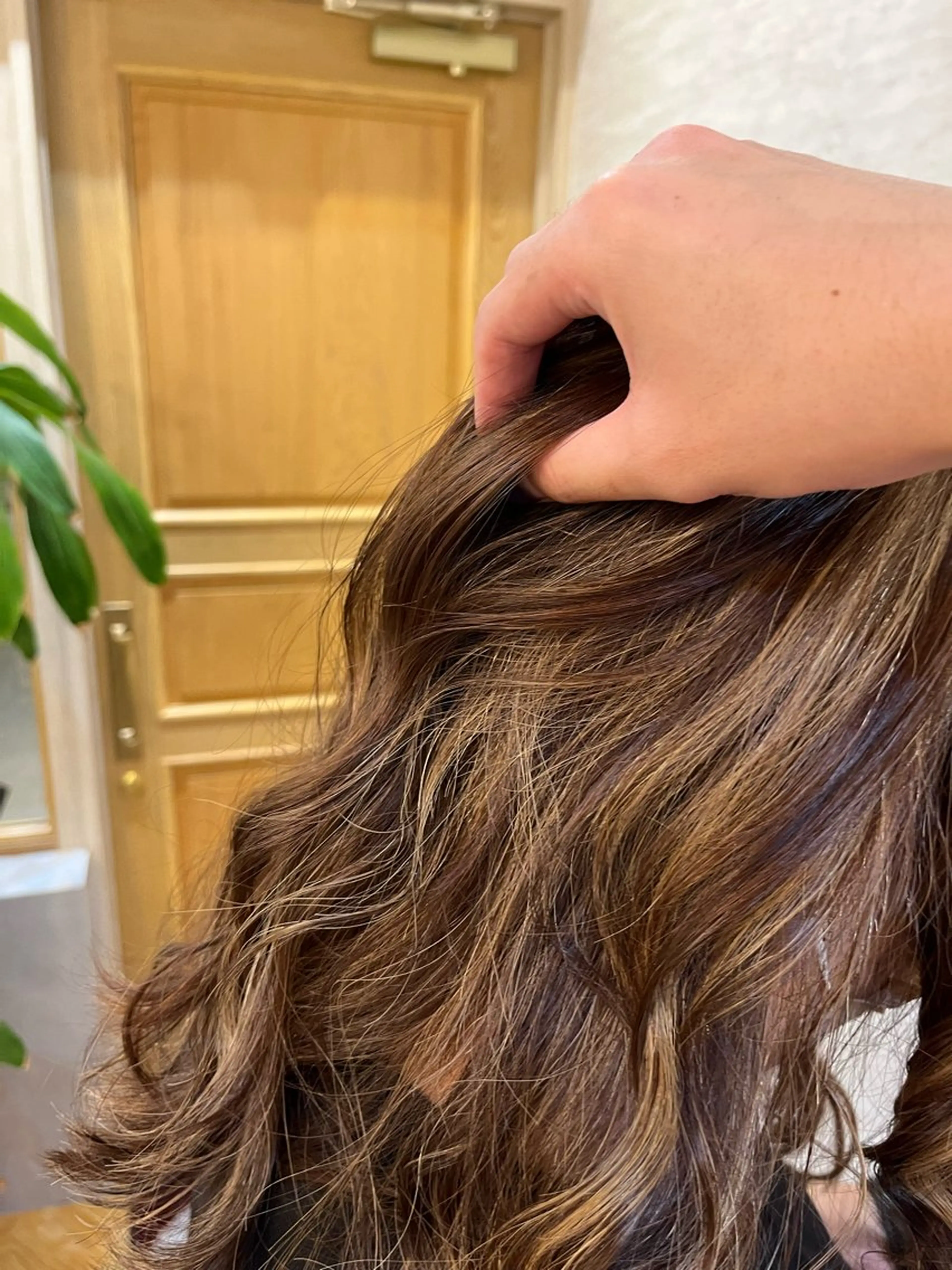 セミロング 💜N°大分 三浦　髪質改善💜のヘアスタイル