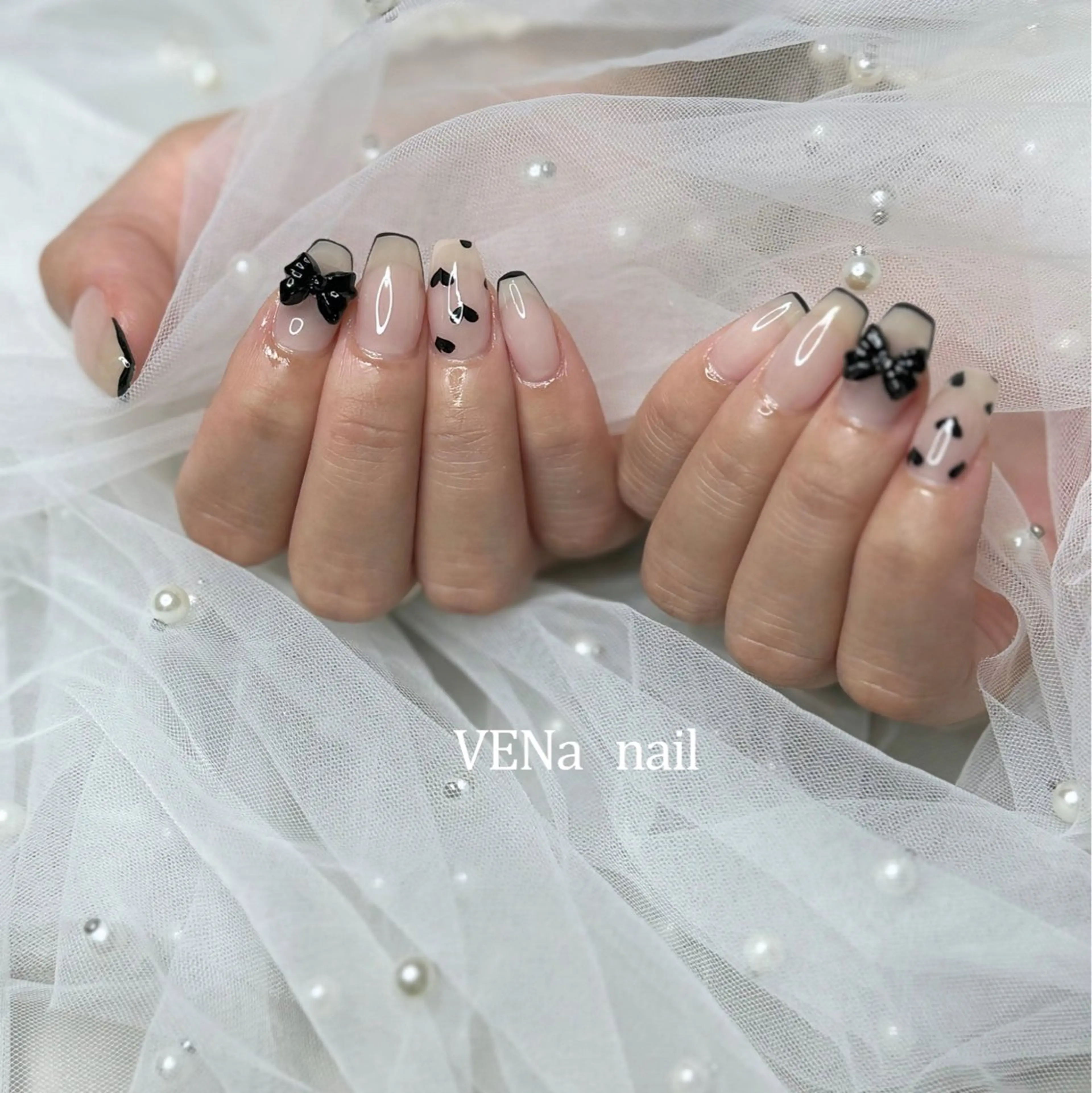 ネイル ボルドー マグネットネイル 持ち込み 冬ネイル VENa eye＆ nail salonのネイルデザイン