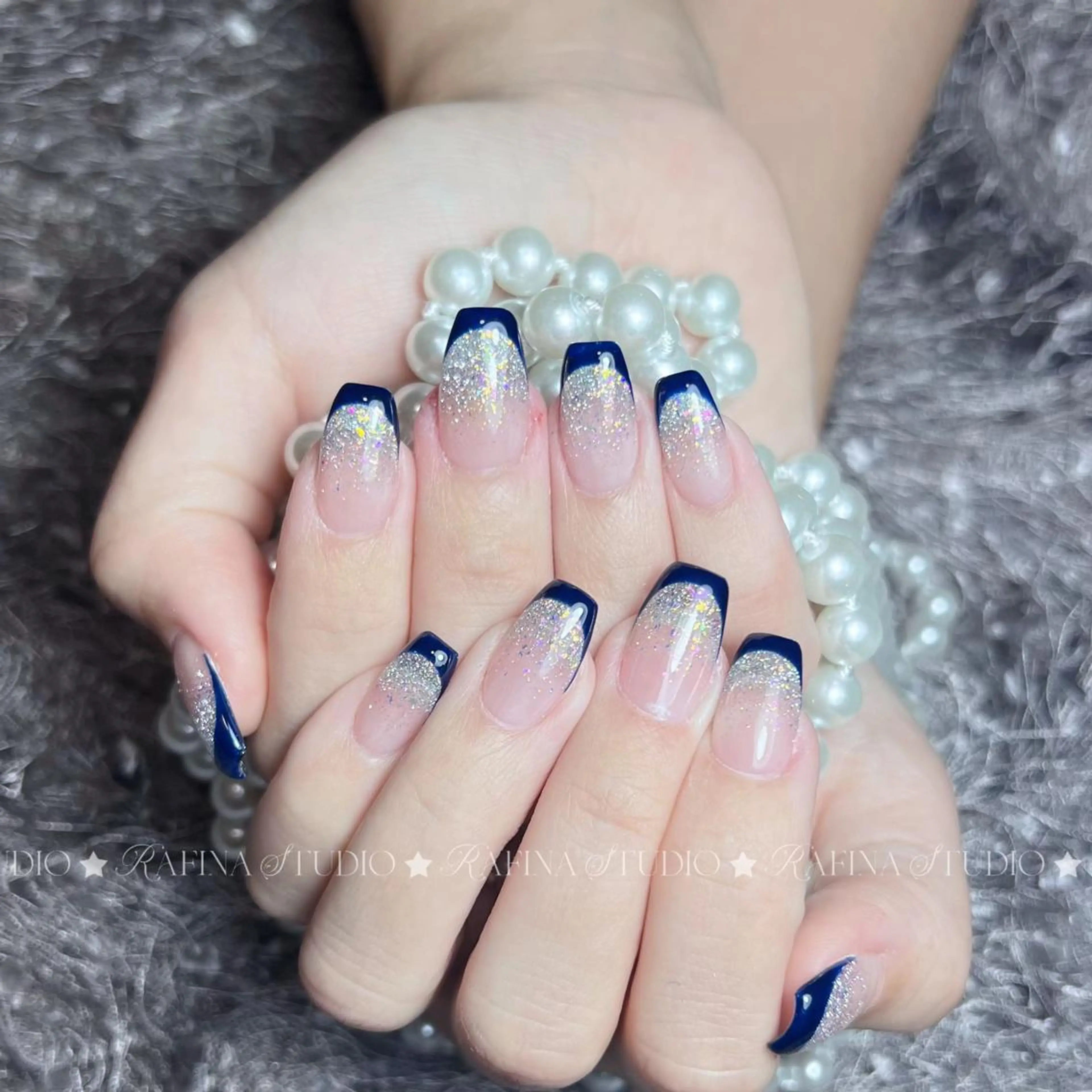 ネイル 玲央 YOYOのネイルデザイン