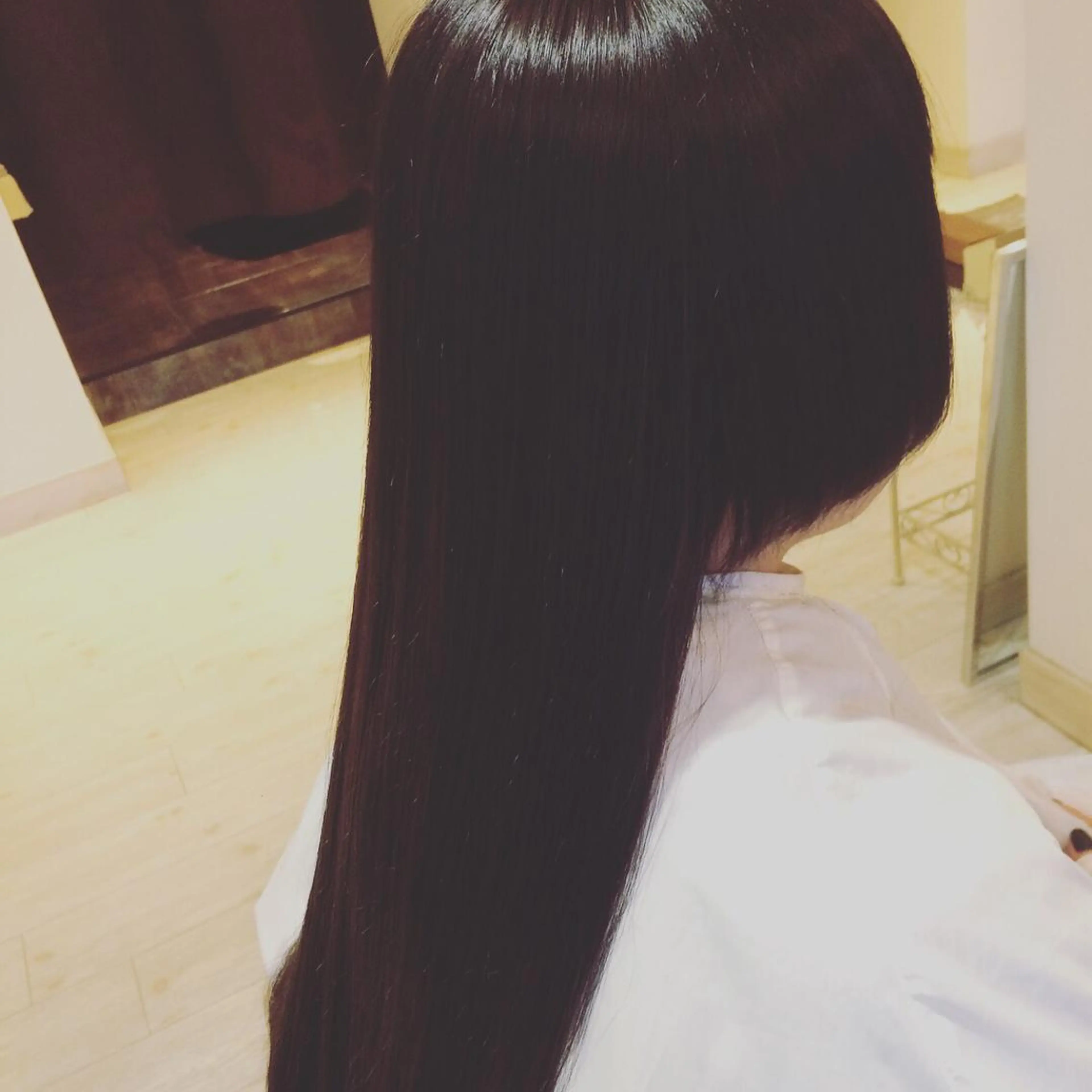 ロング カラー ブリーチ ケアブリーチ Amel hairのヘアスタイル