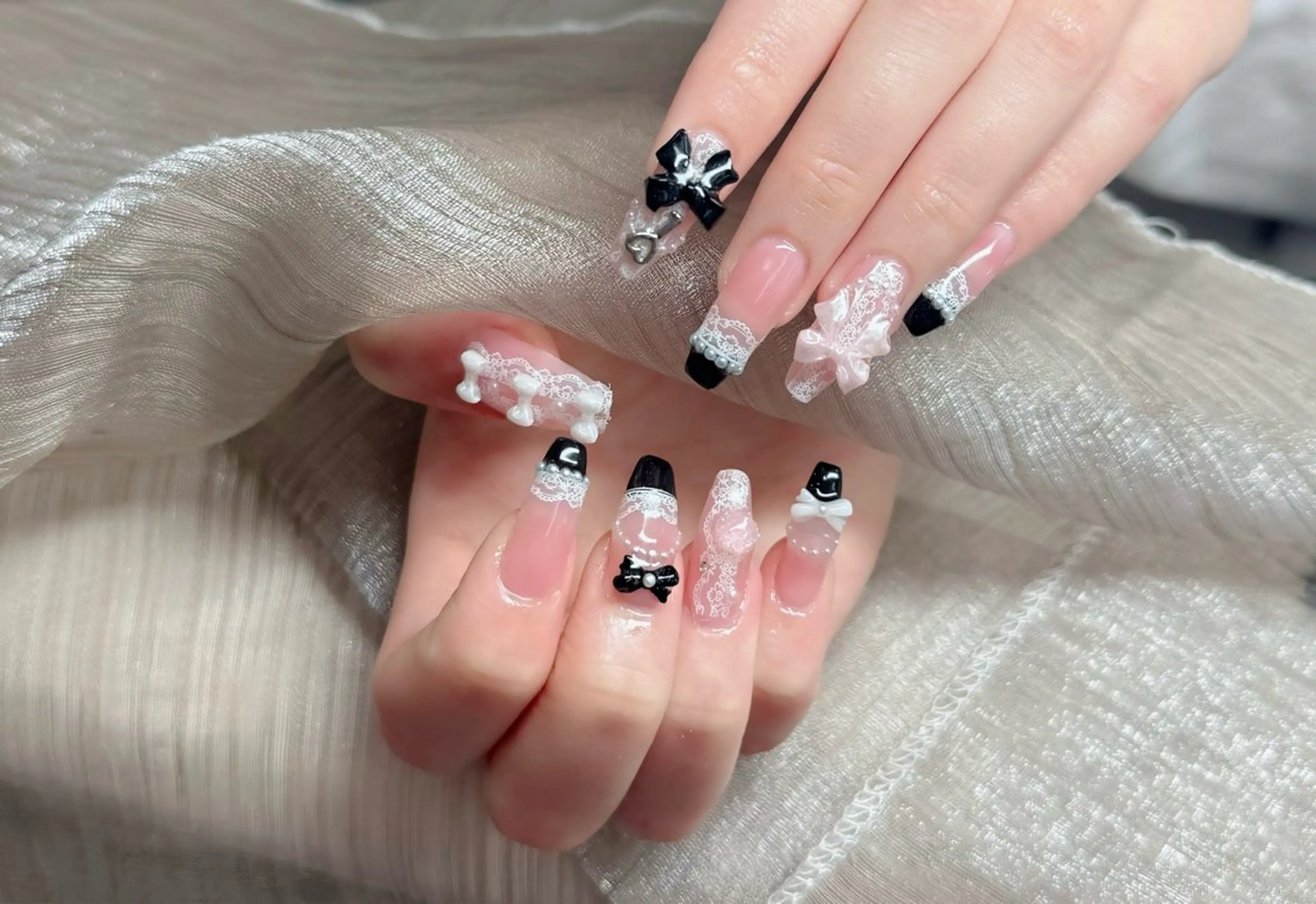 ネイル アートネイル フレンチネイル ジェルネイル 韓国ネイル マグネットネイル ハンドネイル Lenie Nail okubo所属・Lenie Nail Okuboのネイルデザイン