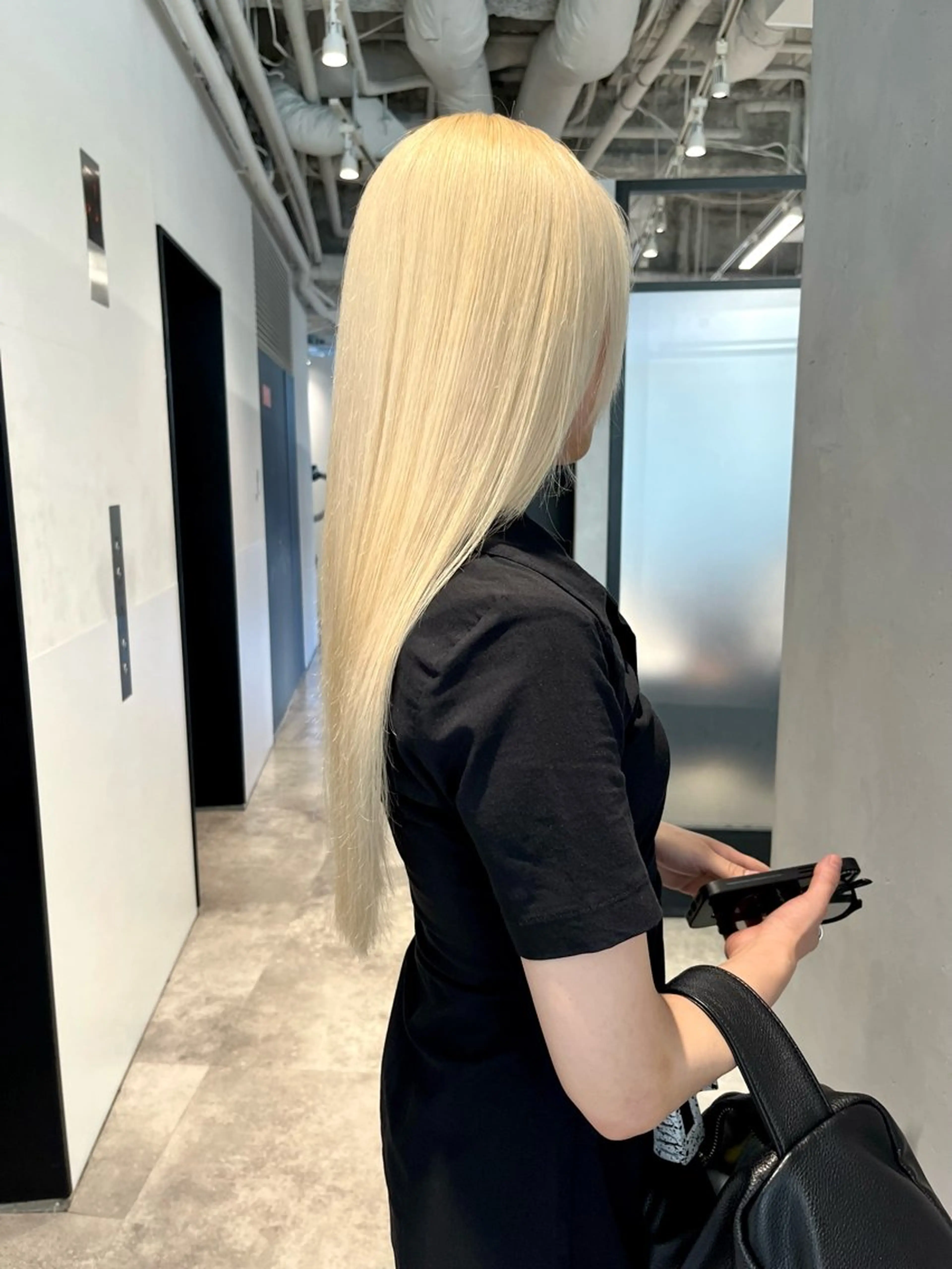 ロング カラー ヘアアレンジ ヘアカラー トリートメント ヘアセット ハイトーン/美髪矯正 🍃大江拓実のヘアスタイル