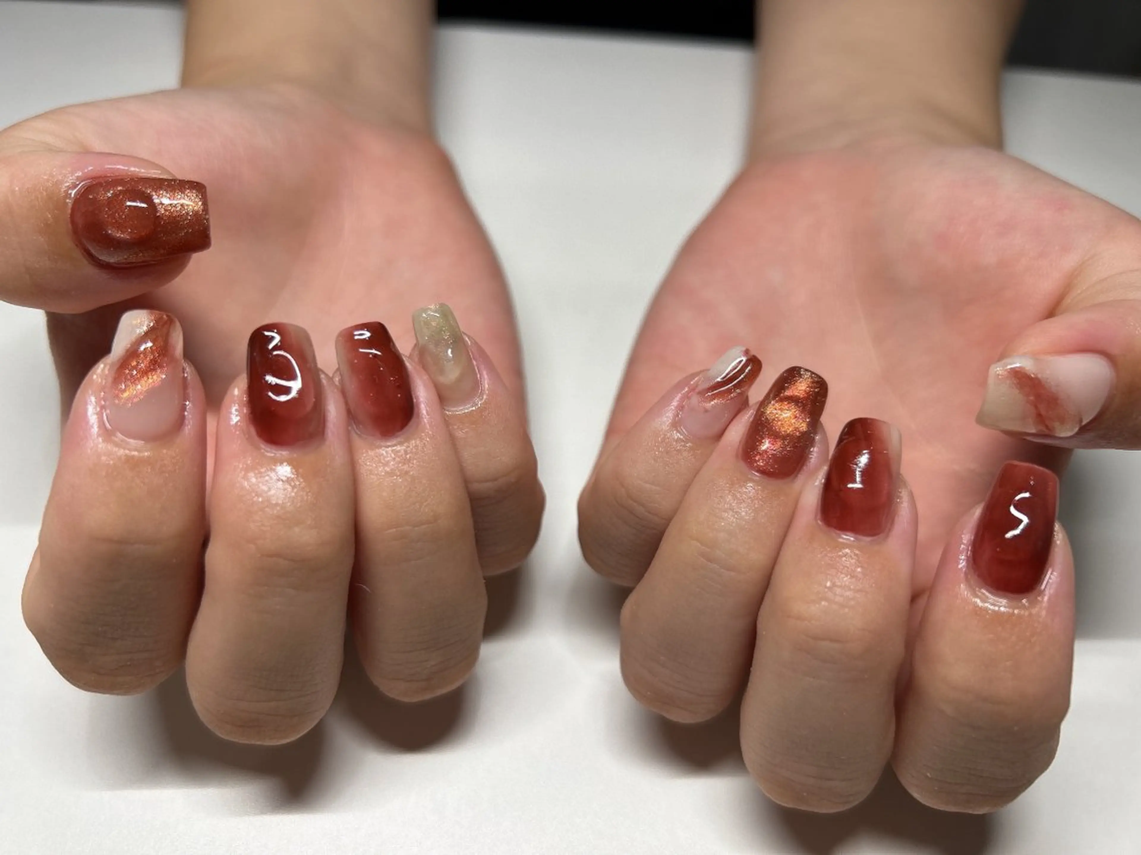 ネイル アートネイル フレンチネイル ジェルネイル グラデーション マグネットネイル Miss:R 中津店所属・加藤 洋美のネイルデザイン