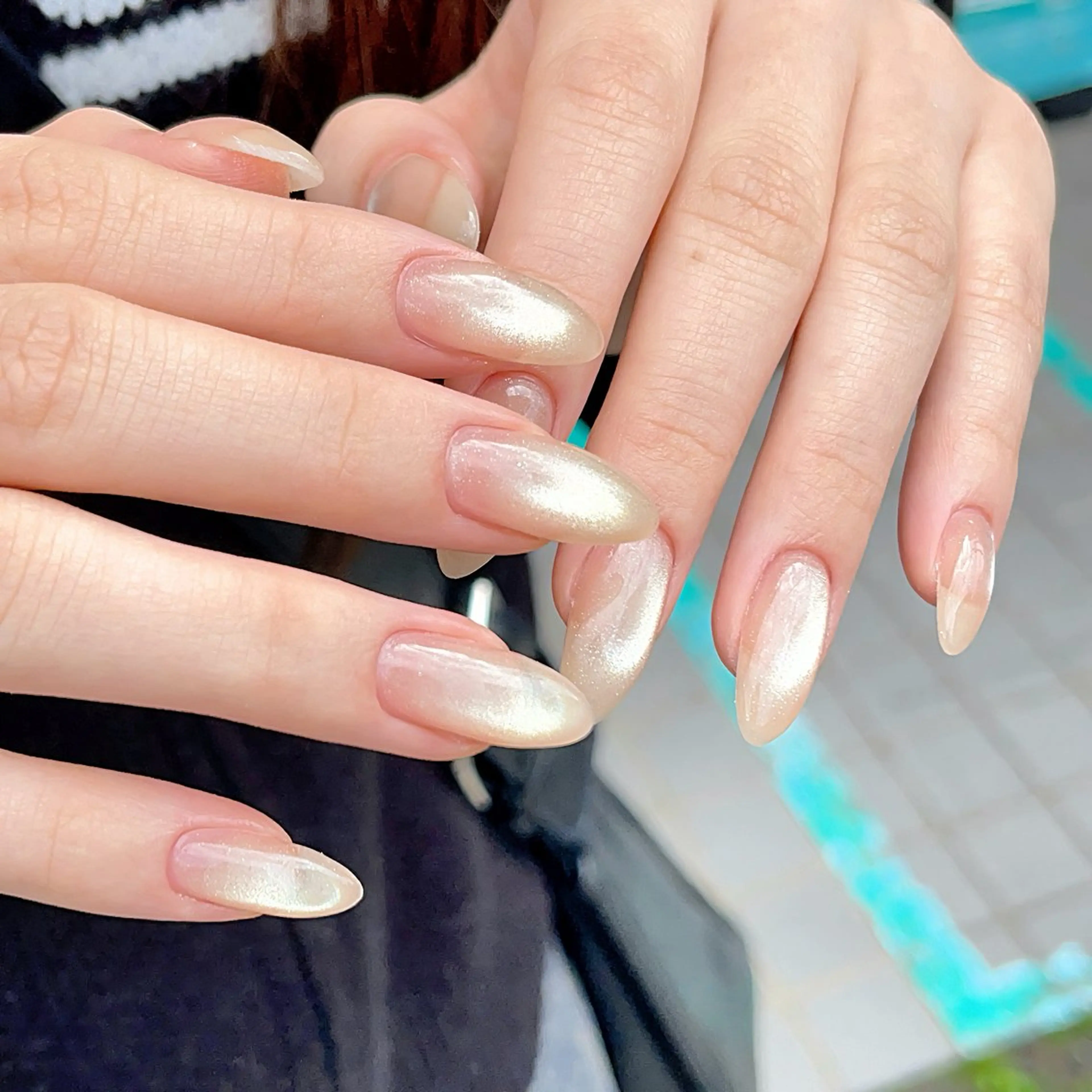 ネイル オーロラネイル チークネイル フレンチネイル 韓国ネイル 春ネイル ハンドネイル ハンドケア 🫧OPELIA NAIL渋谷🫧のネイルデザイン