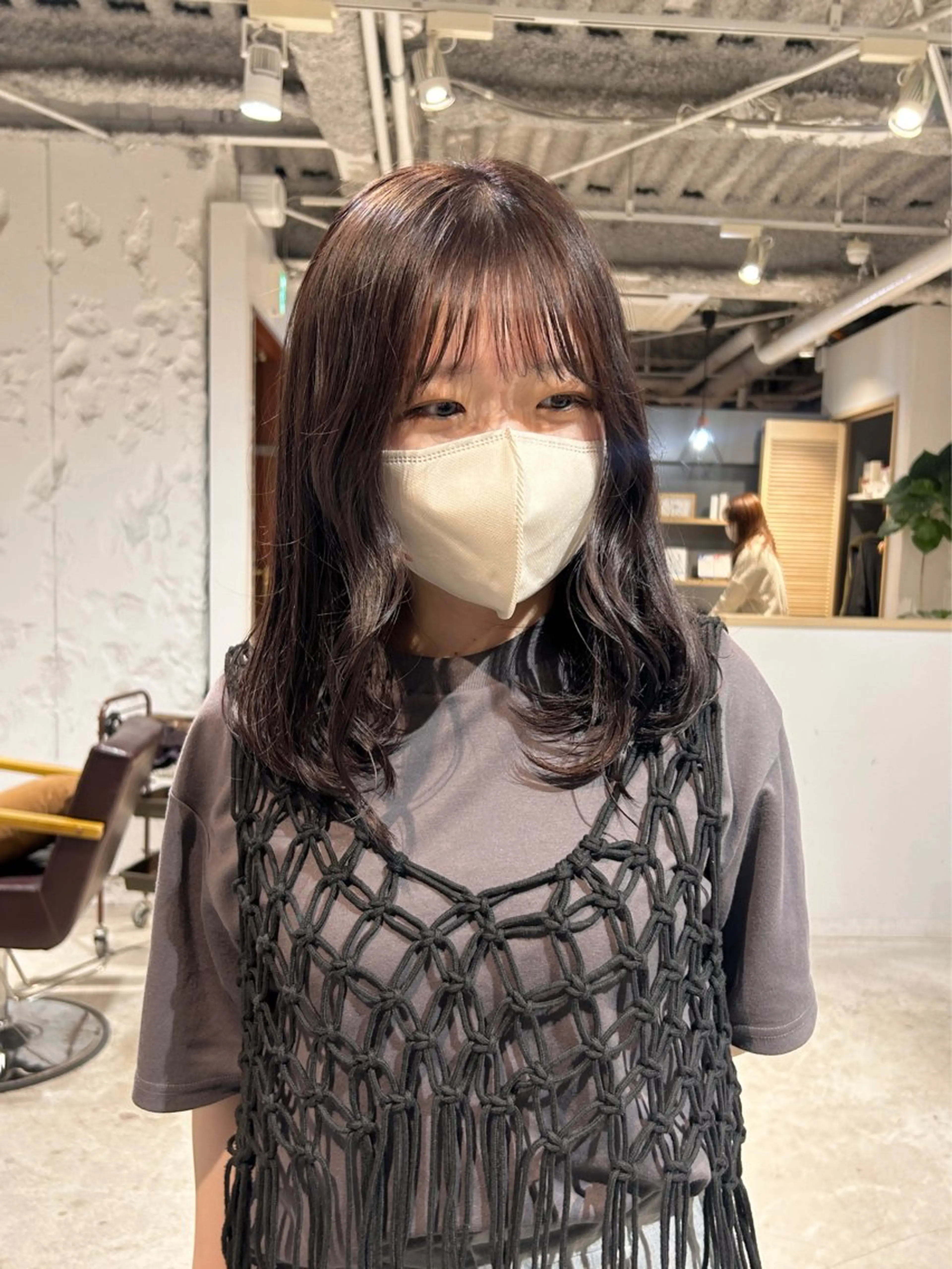 セミロング カラー 透明感ベージュ🤎 大久保 那奈のヘアスタイル
