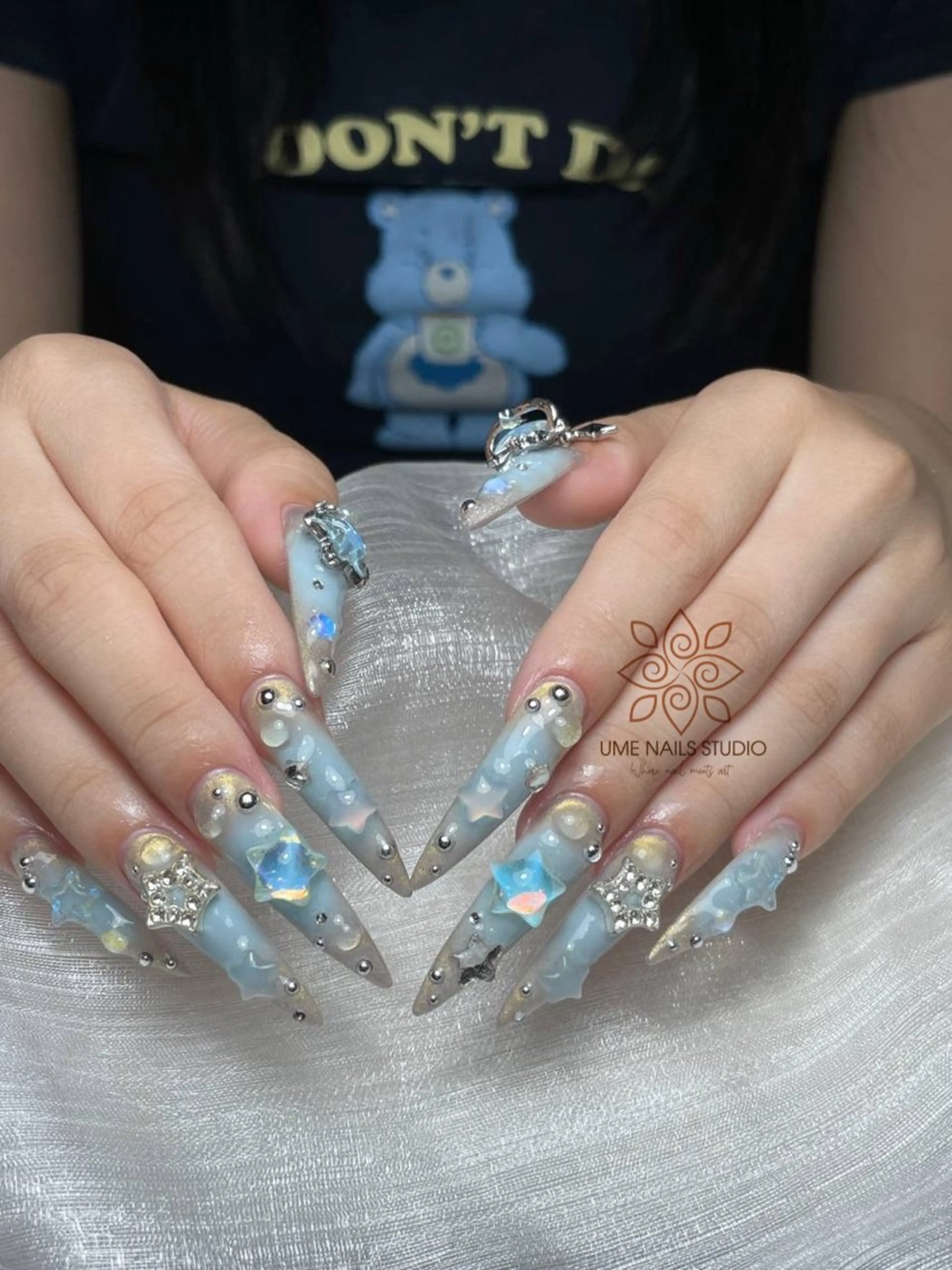 ネイル チークネイル クリアネイル ガーリー キラキラネイル 韓国ネイル ハンドネイル Ume Nail Studioのネイルデザイン