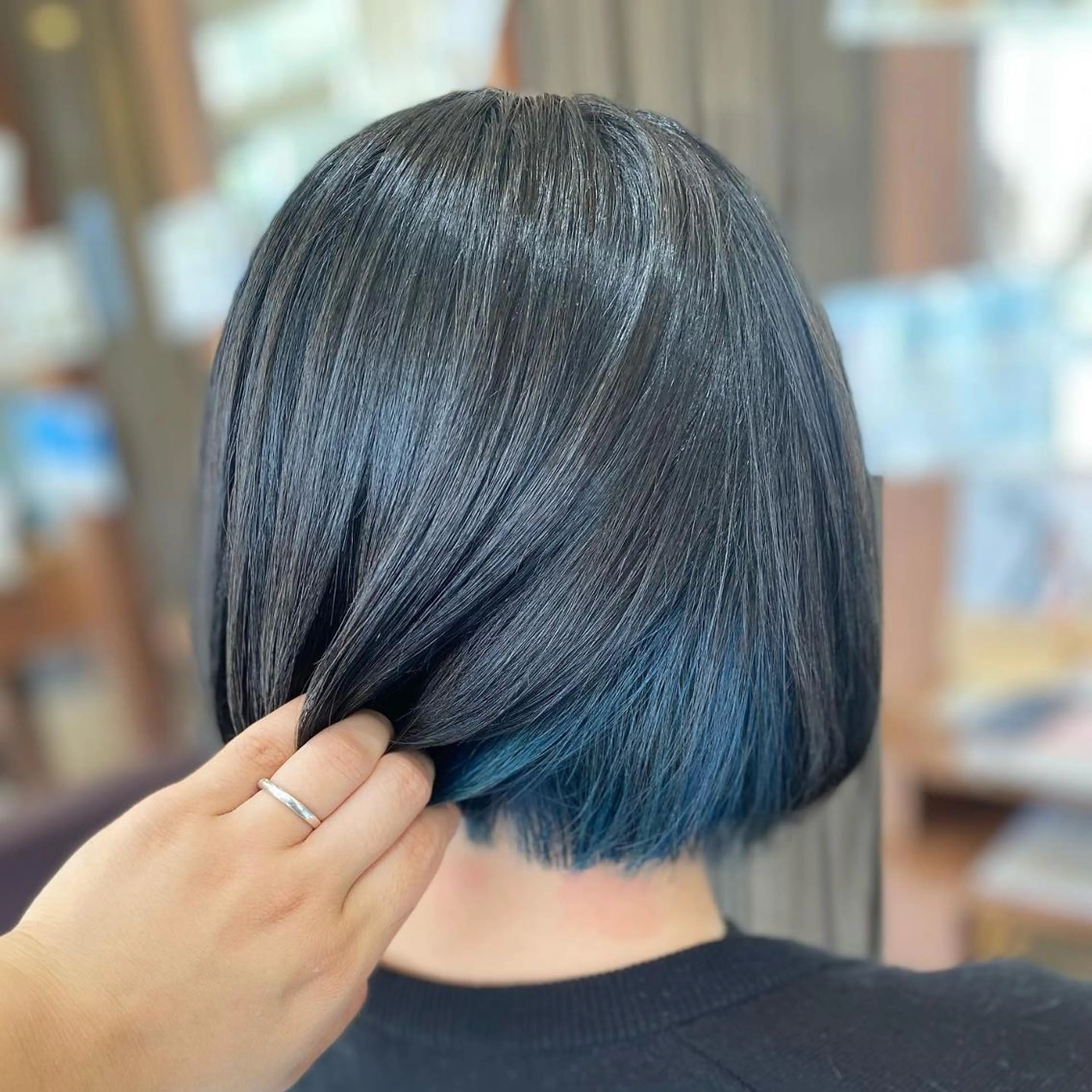 セミロング 加藤 実穂のヘアスタイル