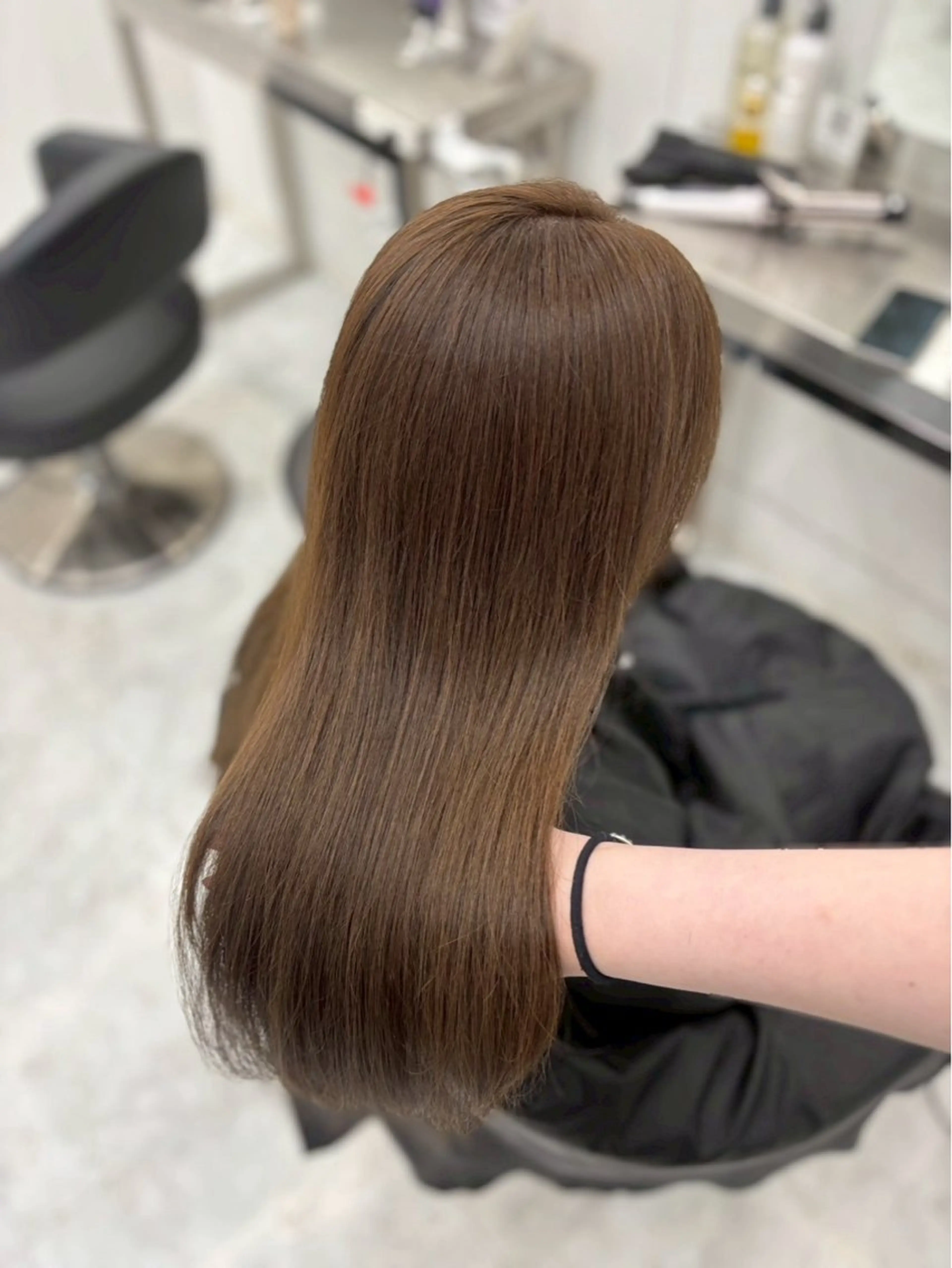 ロング カラー ヘアカラー トリートメント 上品モテヘア💍🤎 karen💍🤎のヘアスタイル