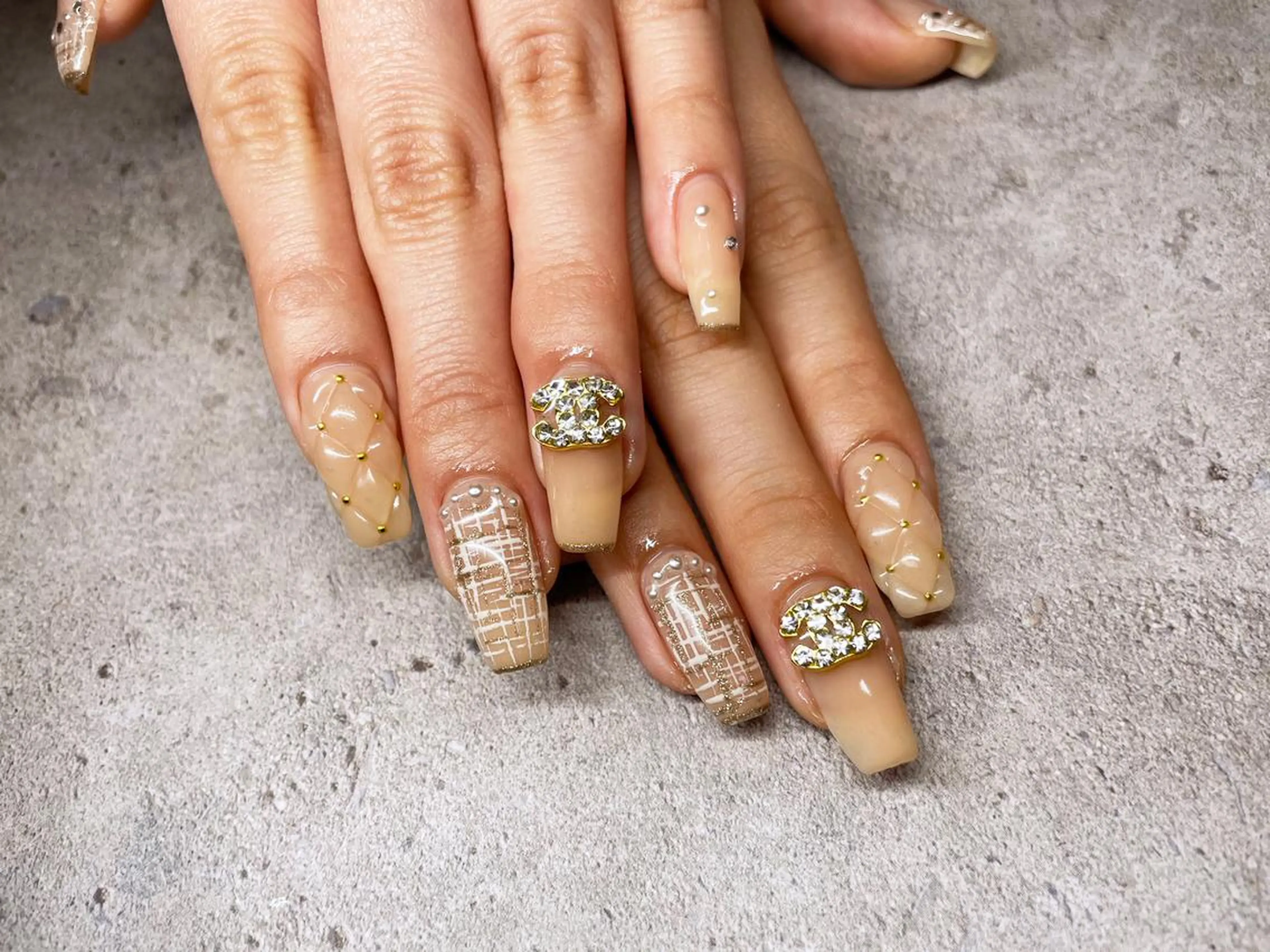 ネイル ハンドネイル My+ Yukaのネイルデザイン