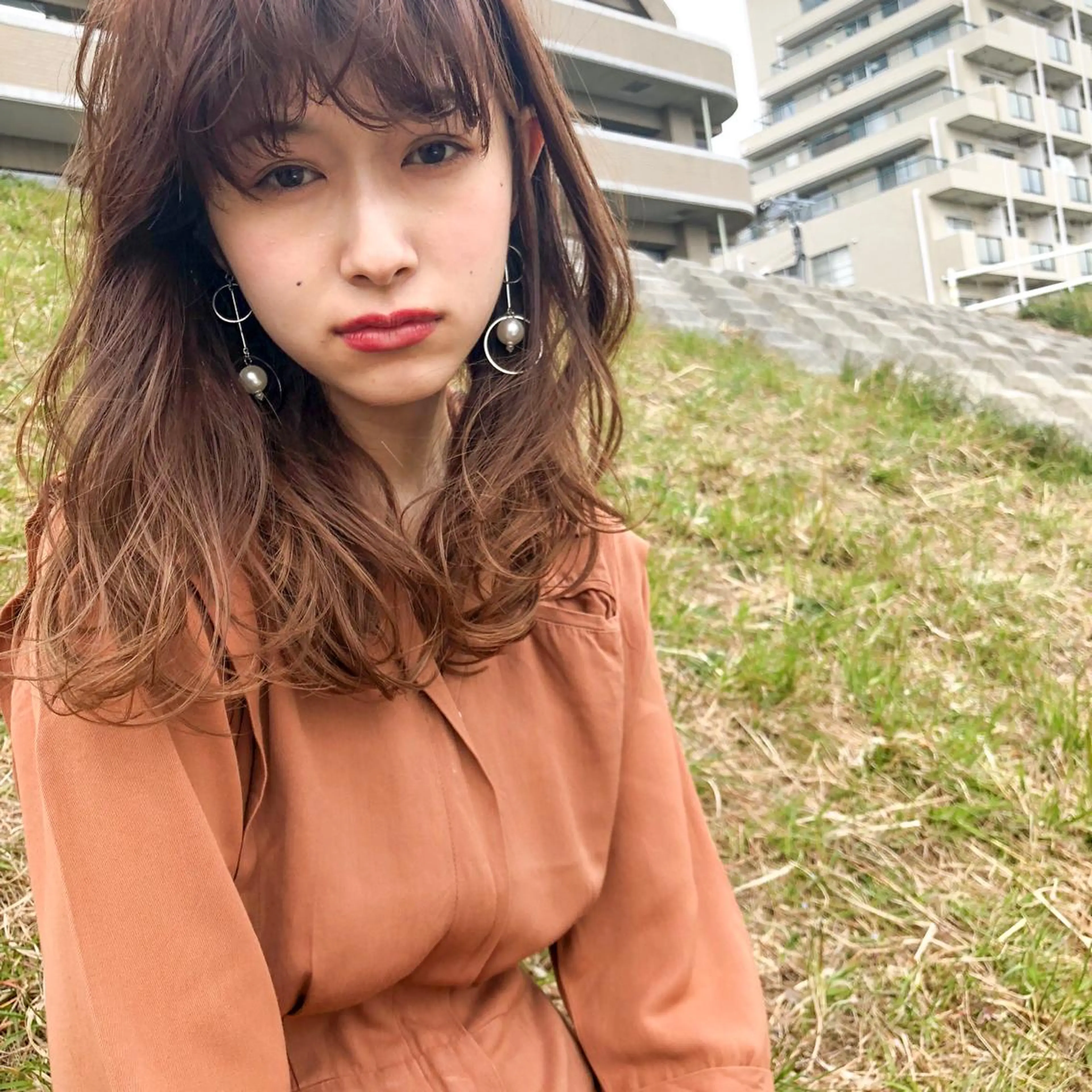 セミロング 顔周りカット gite カワムラナオキのヘアスタイル