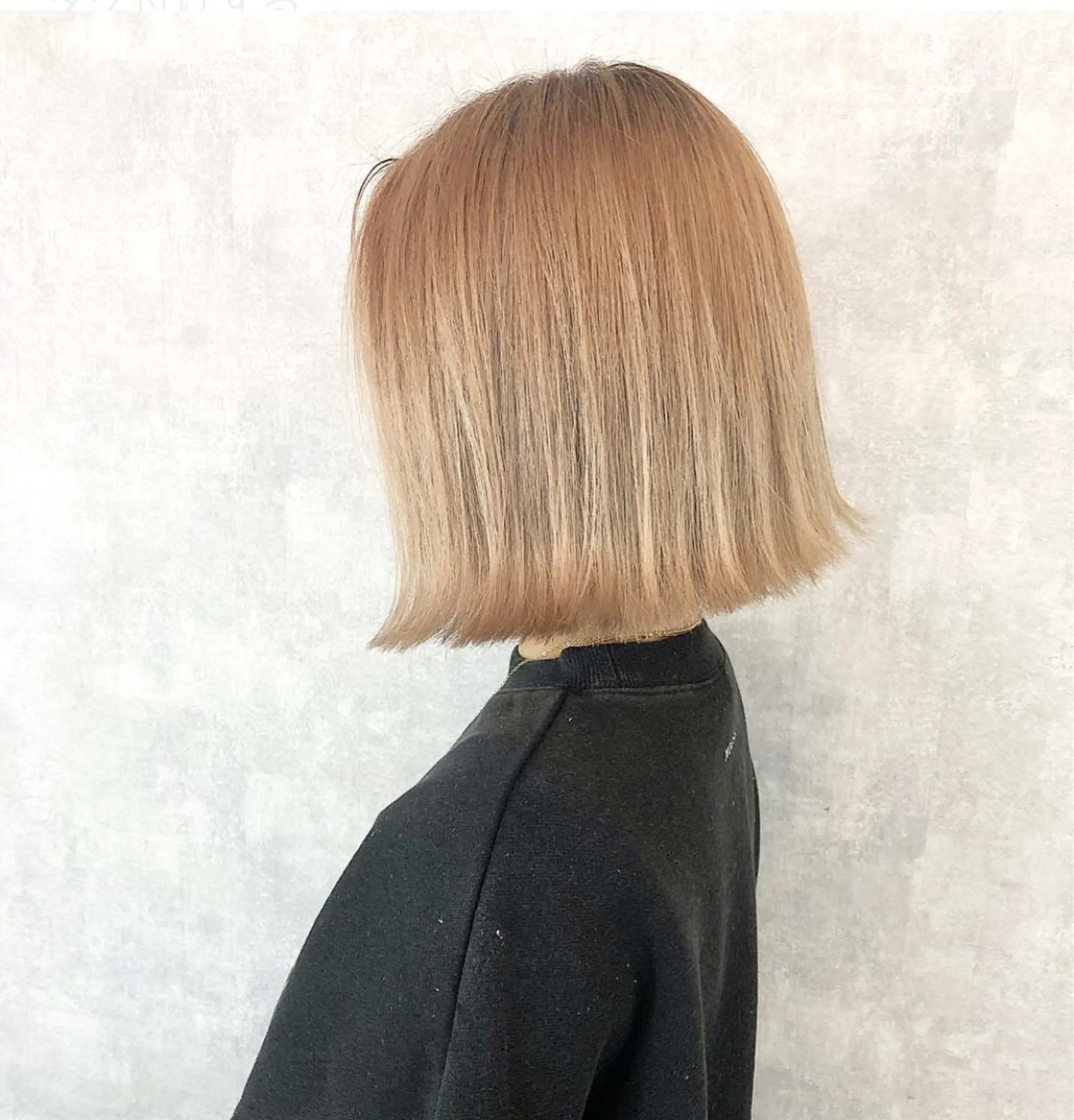 ショート カラー 切りっぱなしボブ ベージュカラー ボブ レイヤーカット BLend 渋谷のヘアスタイル