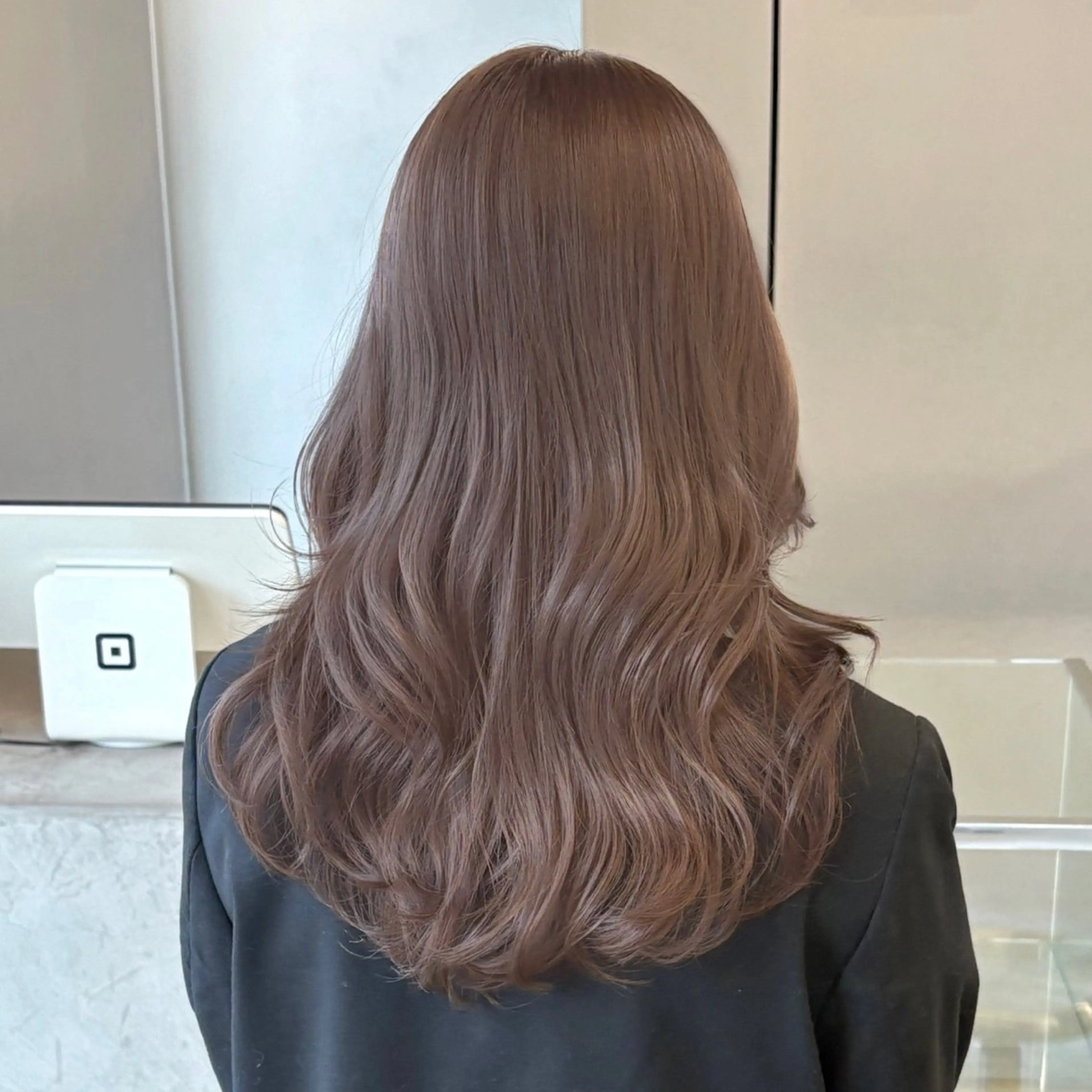セミロング カラー ヘアカラー Henrietta  自由が丘所属・ベージュ/ラベンダー /透明感/石井佑季のヘアスタイル