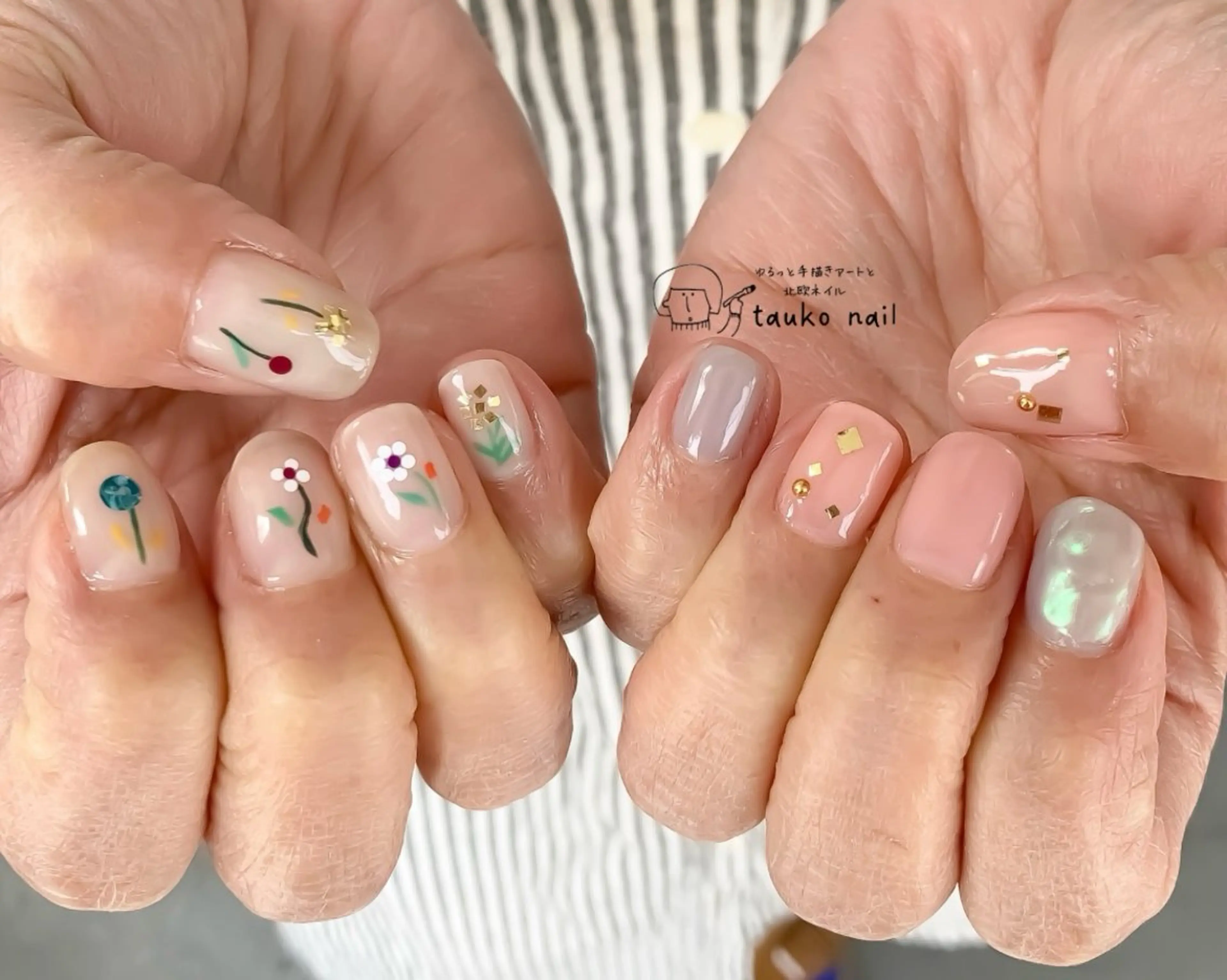 ネイル ホログラムネイル ハンドネイル tauko nailのネイルデザイン
