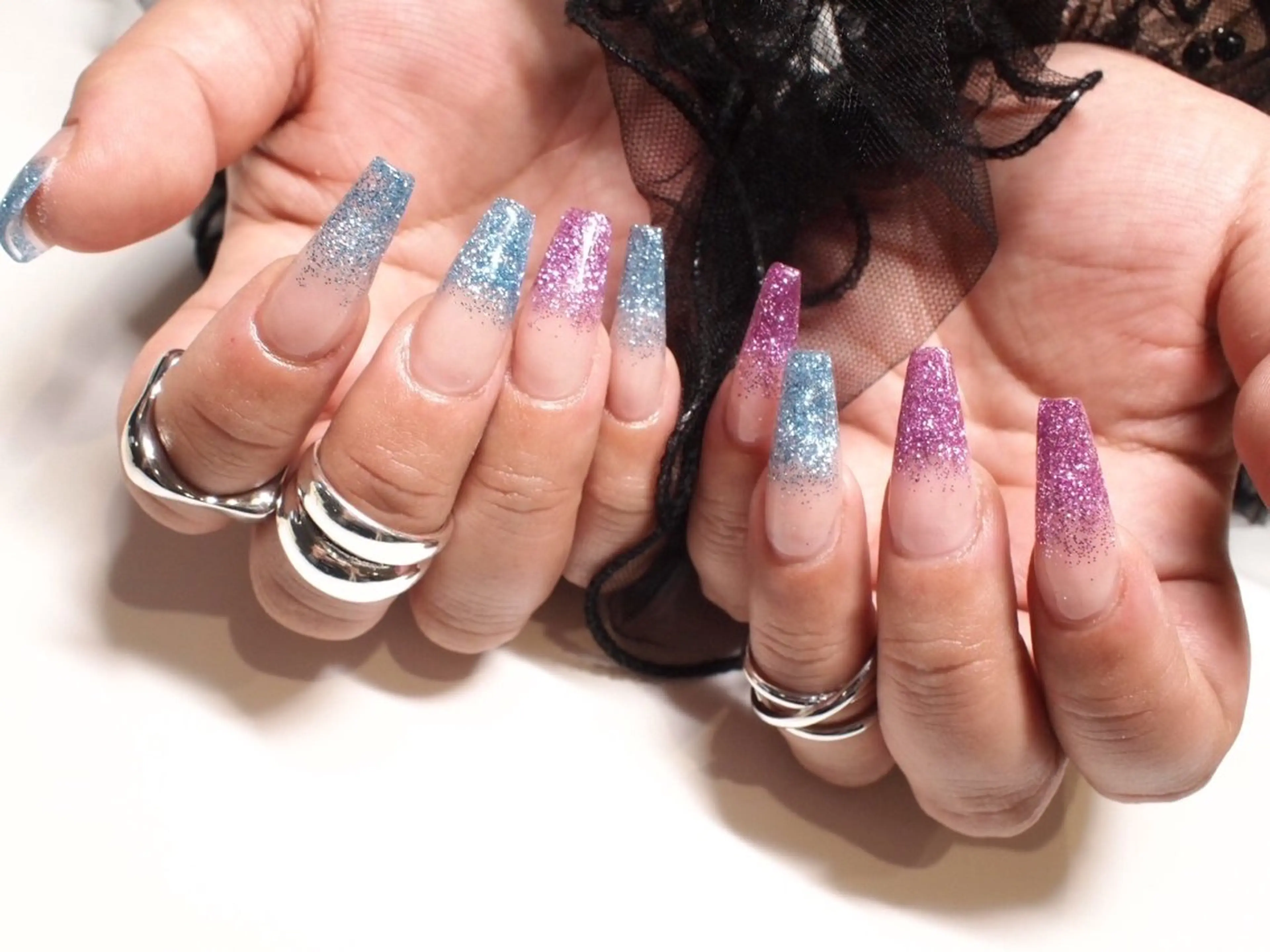 ネイル グラデーション ラメ(グリッター) ラメグラデーション スカルプネイル 【ＯＲＧＡＮ】 nailのネイルデザイン