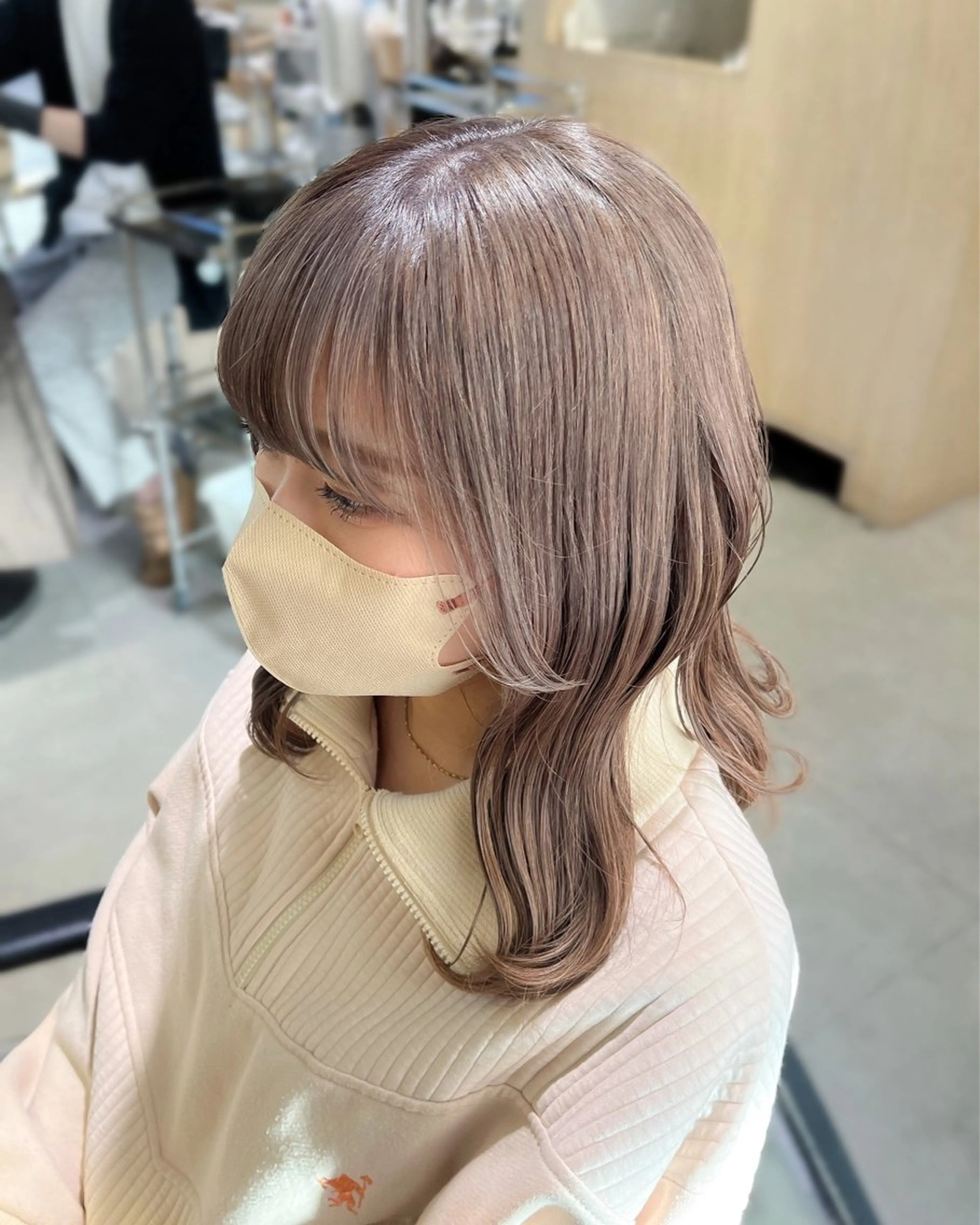 ✔️w color (ブリーチ込)の写真