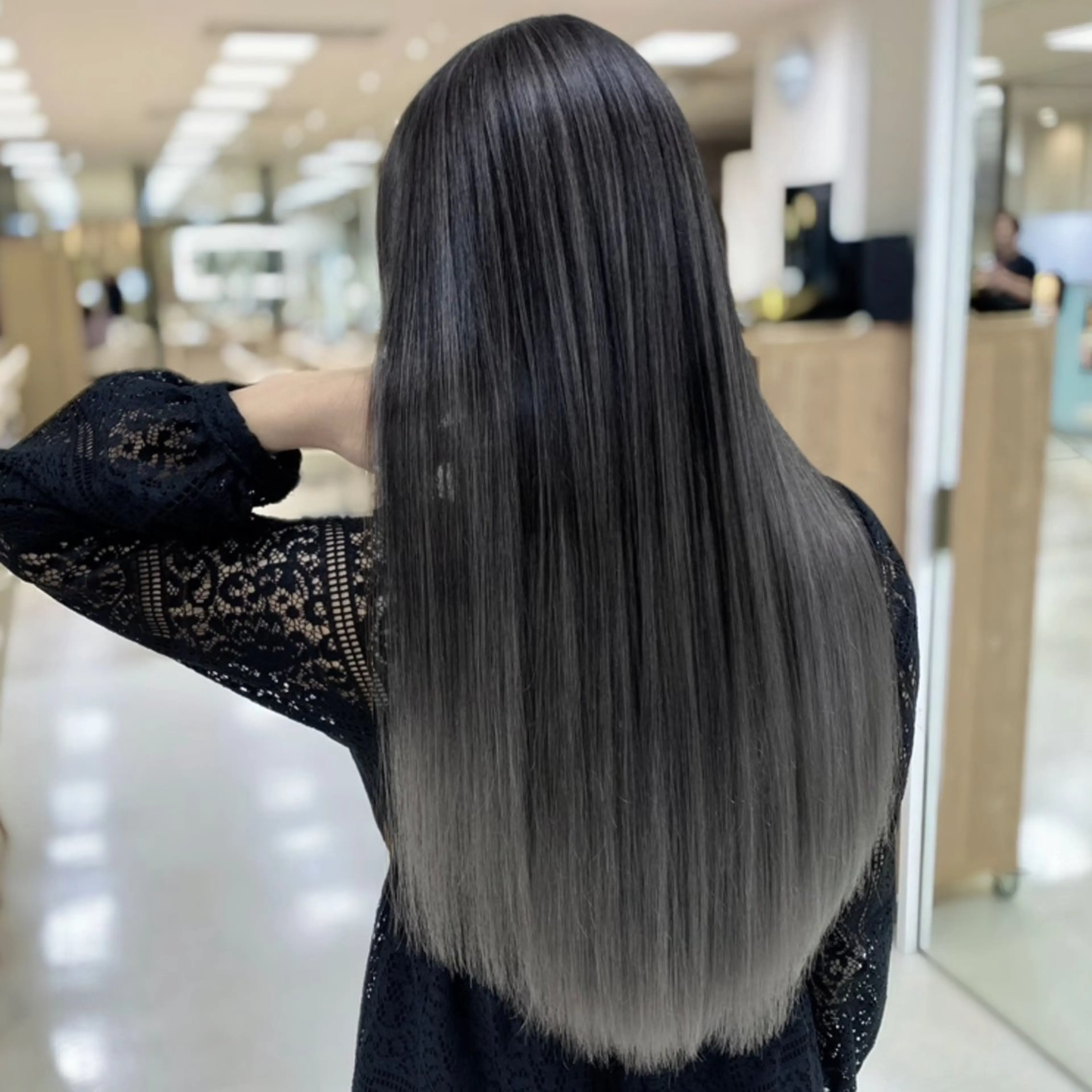 ロング カラー バレイヤージュ ブリーチ デザインカラー ハイライトカラー 外国人風カラー ヘアカラー トリートメント 銀座/ハイライト特化 🌿ブリーチ/片山のヘアスタイル