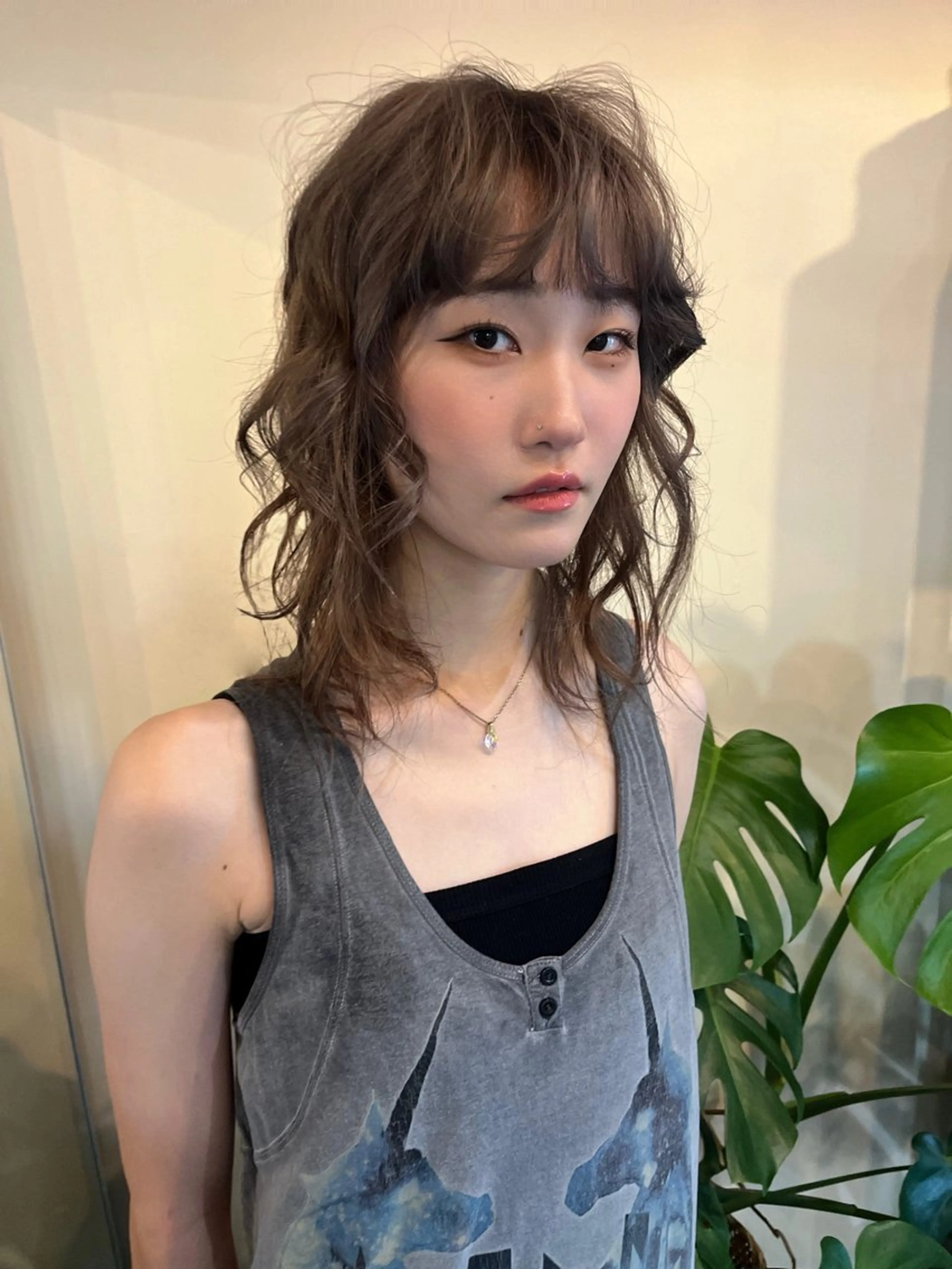 ミディアム カット ヘアカラー レイヤーカット\ウル フ　chinatsuのヘアスタイル