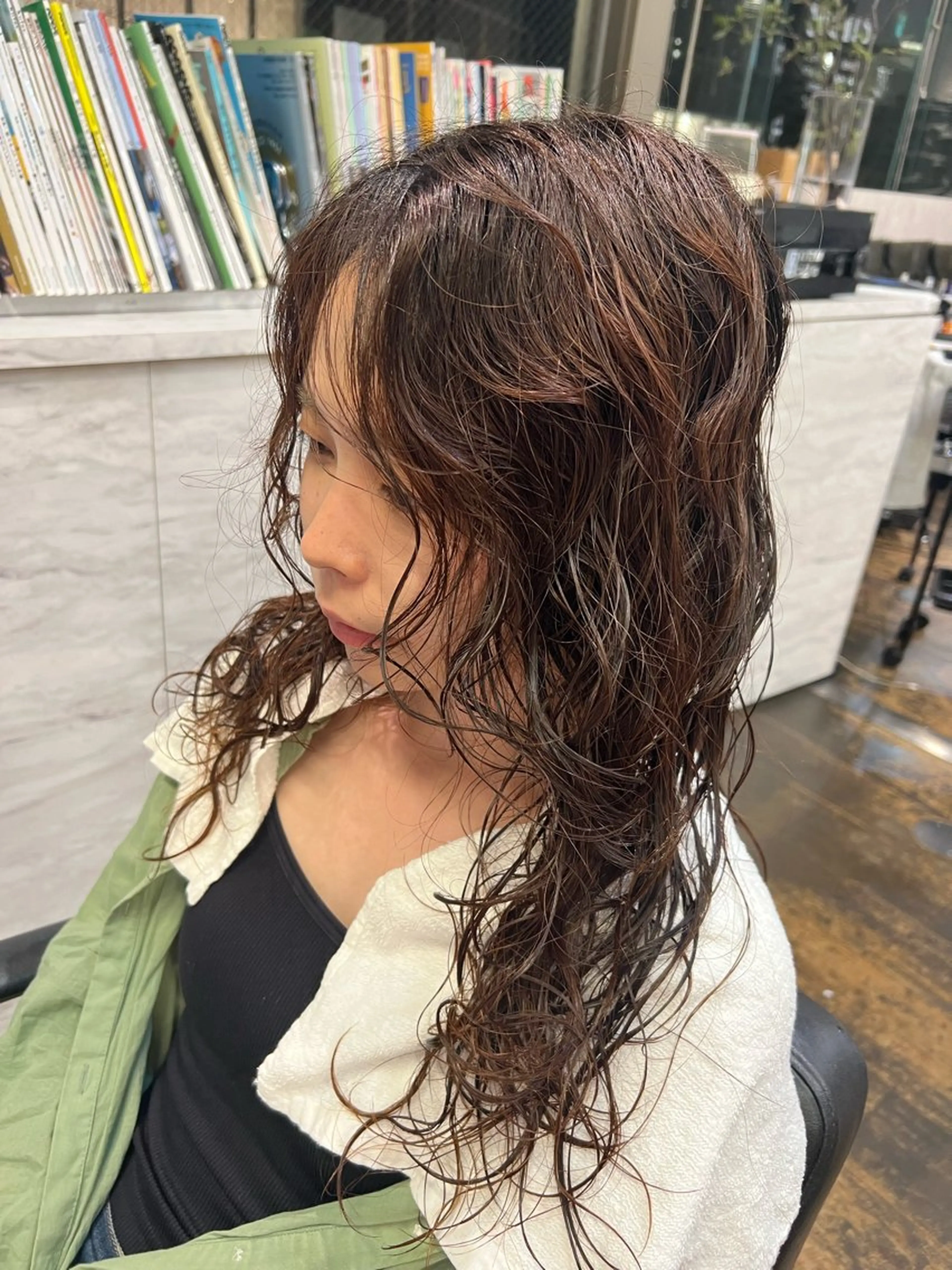 セミロング パーマ ROBBY所属・松井美樹/似合わせ ガーリー・韓国のヘアスタイル