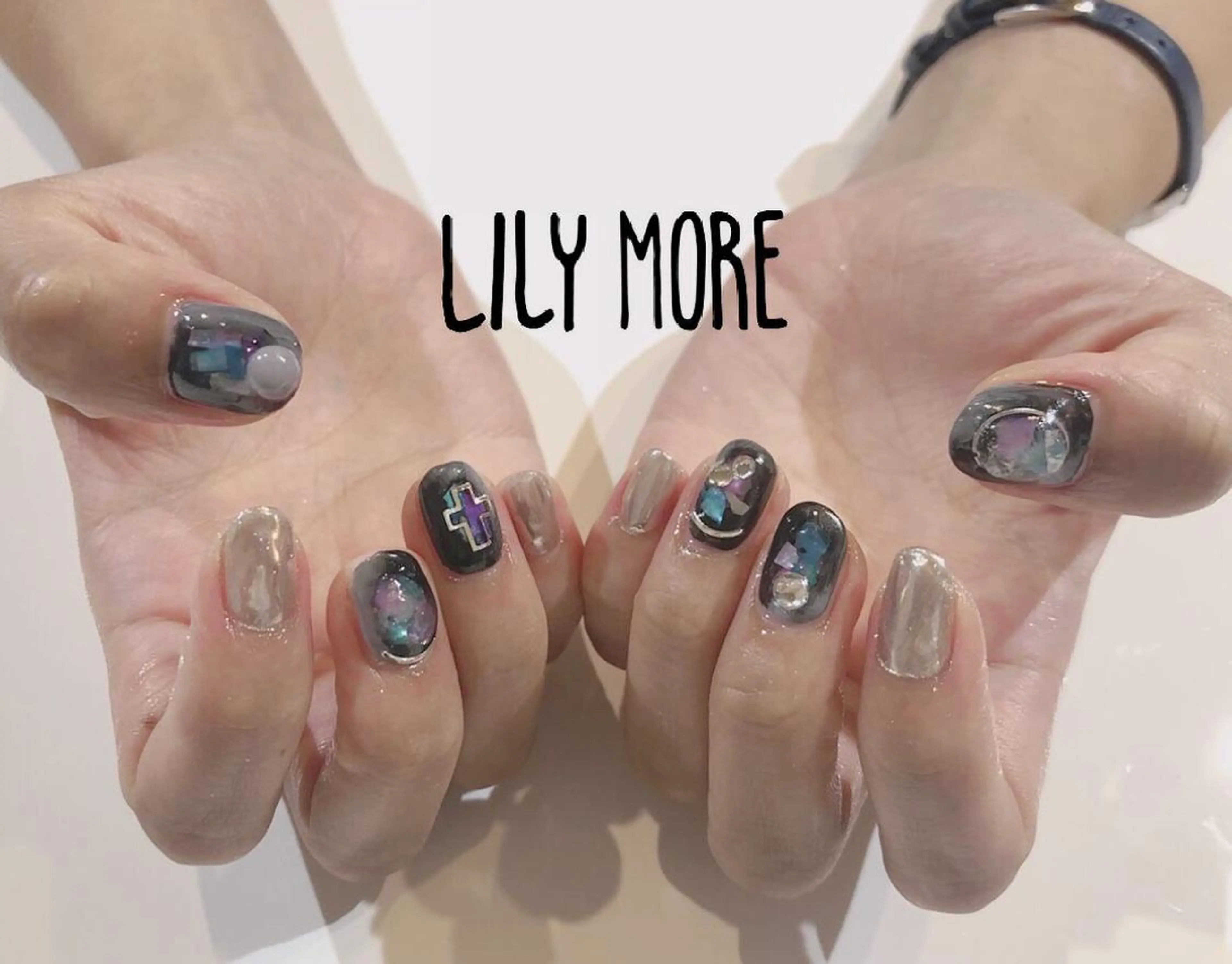 ネイル ニュアンスネイル Lily closetのネイルデザイン