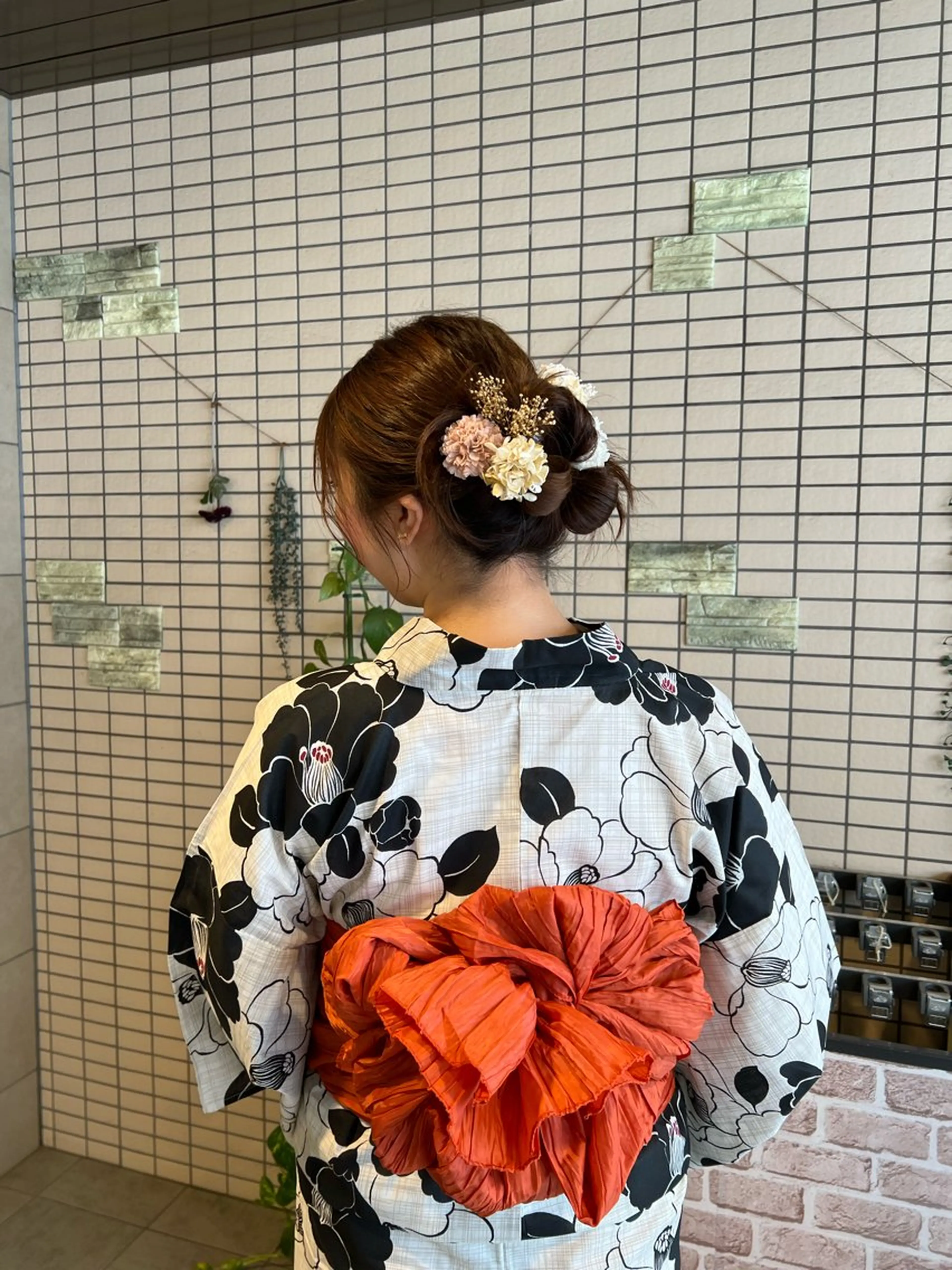 カラー 久永 菫のヘアスタイル