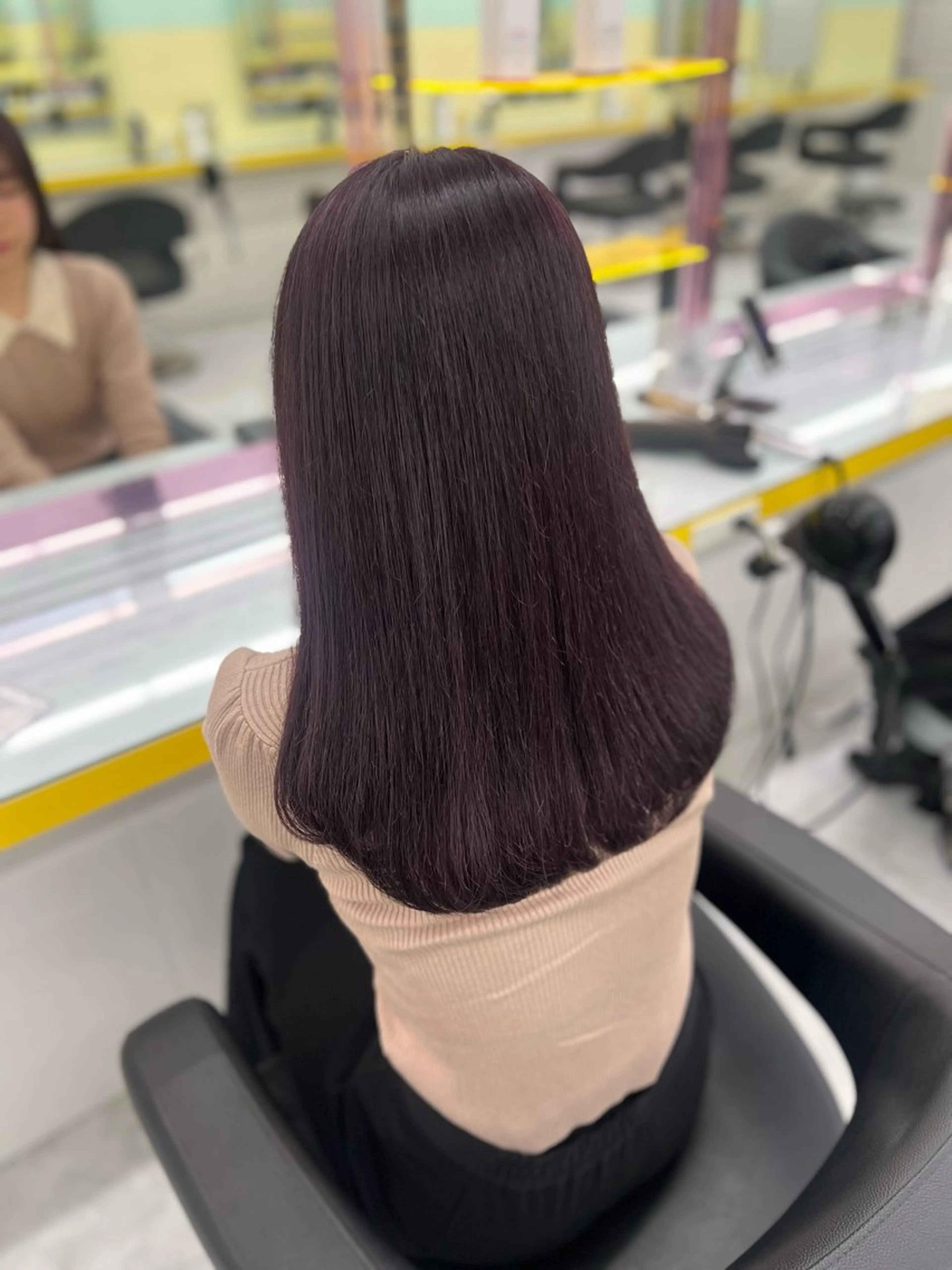 セミロング カラー ベージュカラー ブリーチ ボルドーカラー ブラウンカラー カシス 💖暖色系の プロ💖RINAKOのヘアスタイル