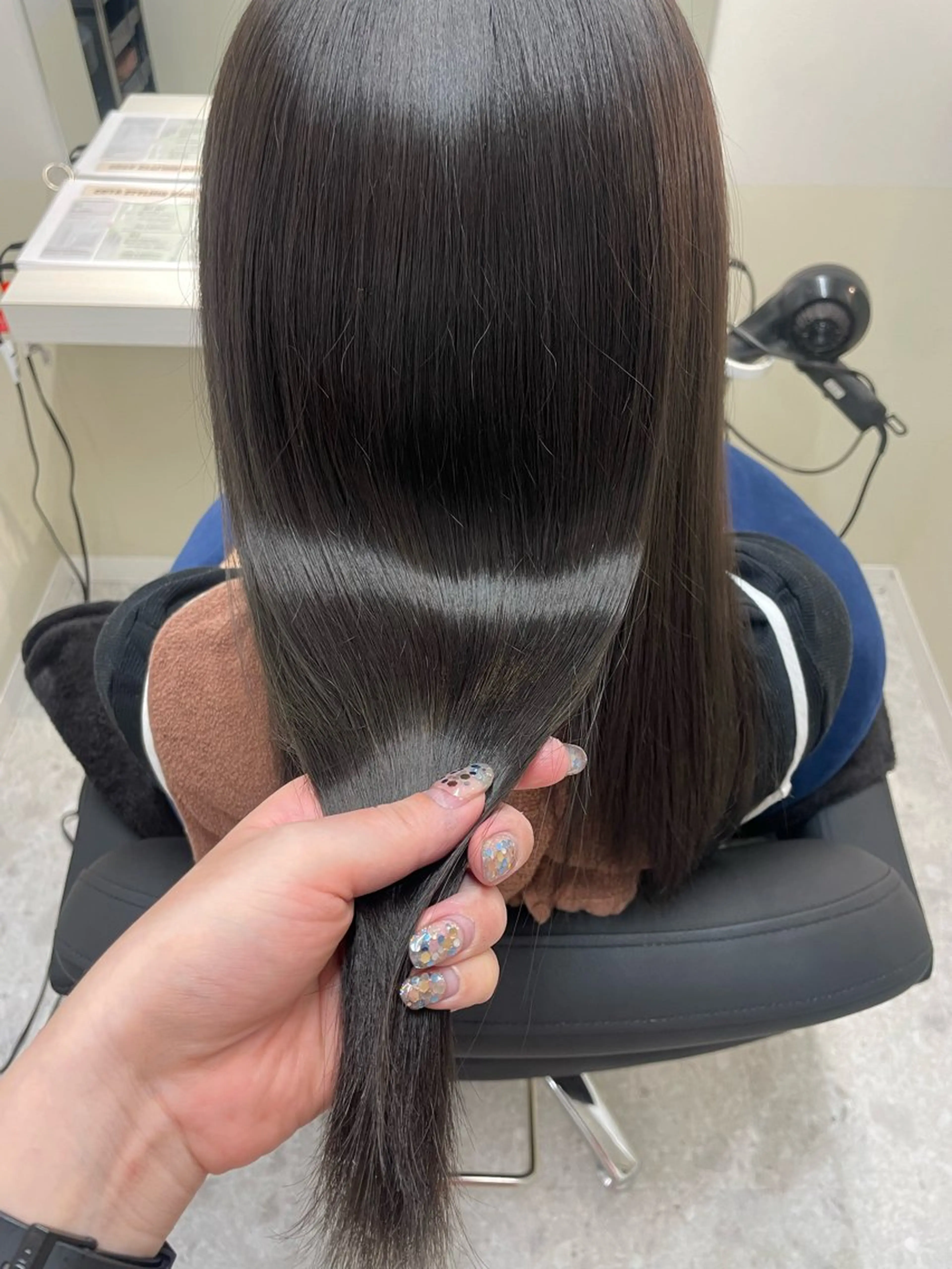 セミロング カラー ケアカラー トリートメント 🩰ニシムラヒカリ 半個室salon♡*のヘアスタイル