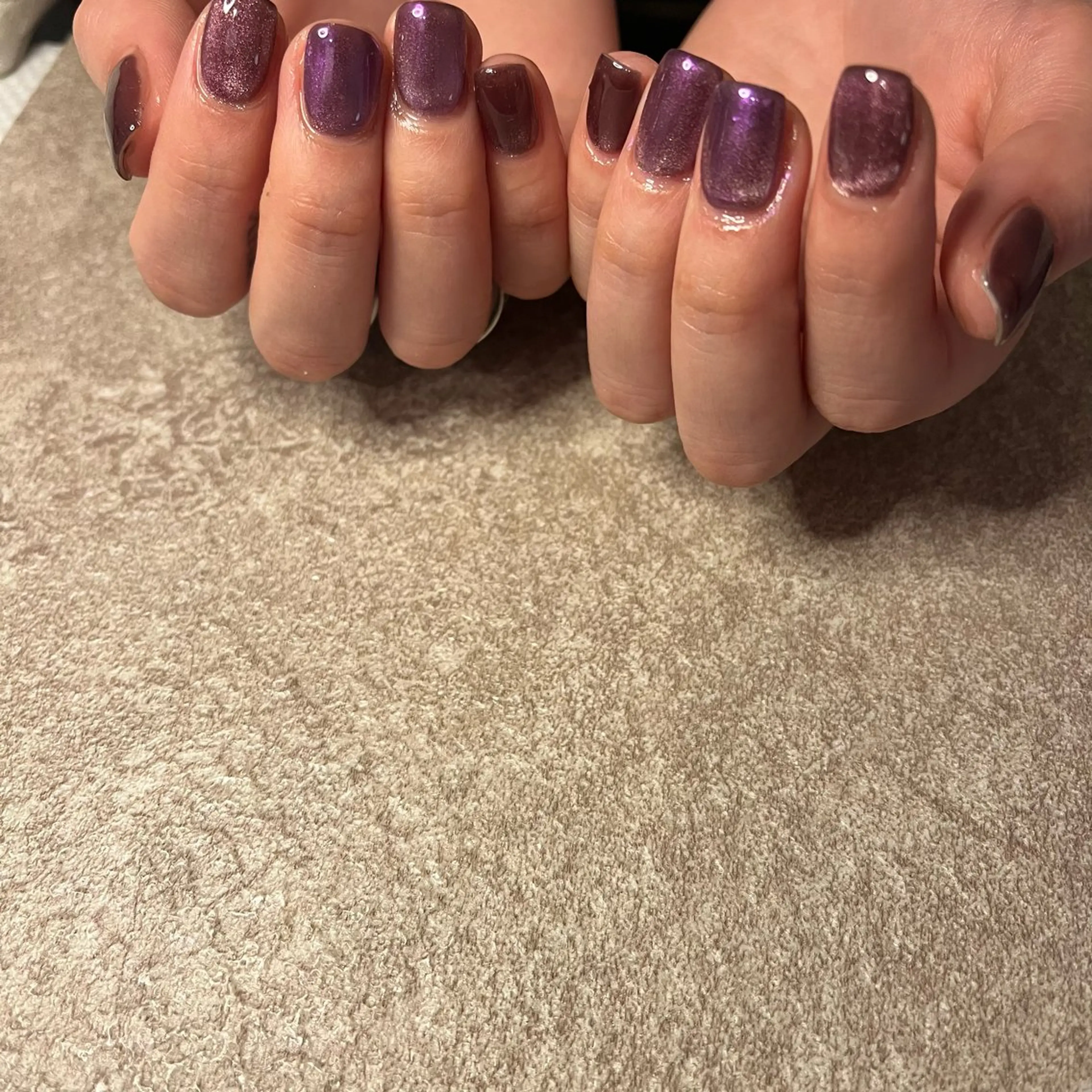 ネイル アートネイル ジェルネイル マグネットネイル ワンカラーネイル パラジェル ハンドネイル nail slow.のネイルデザイン