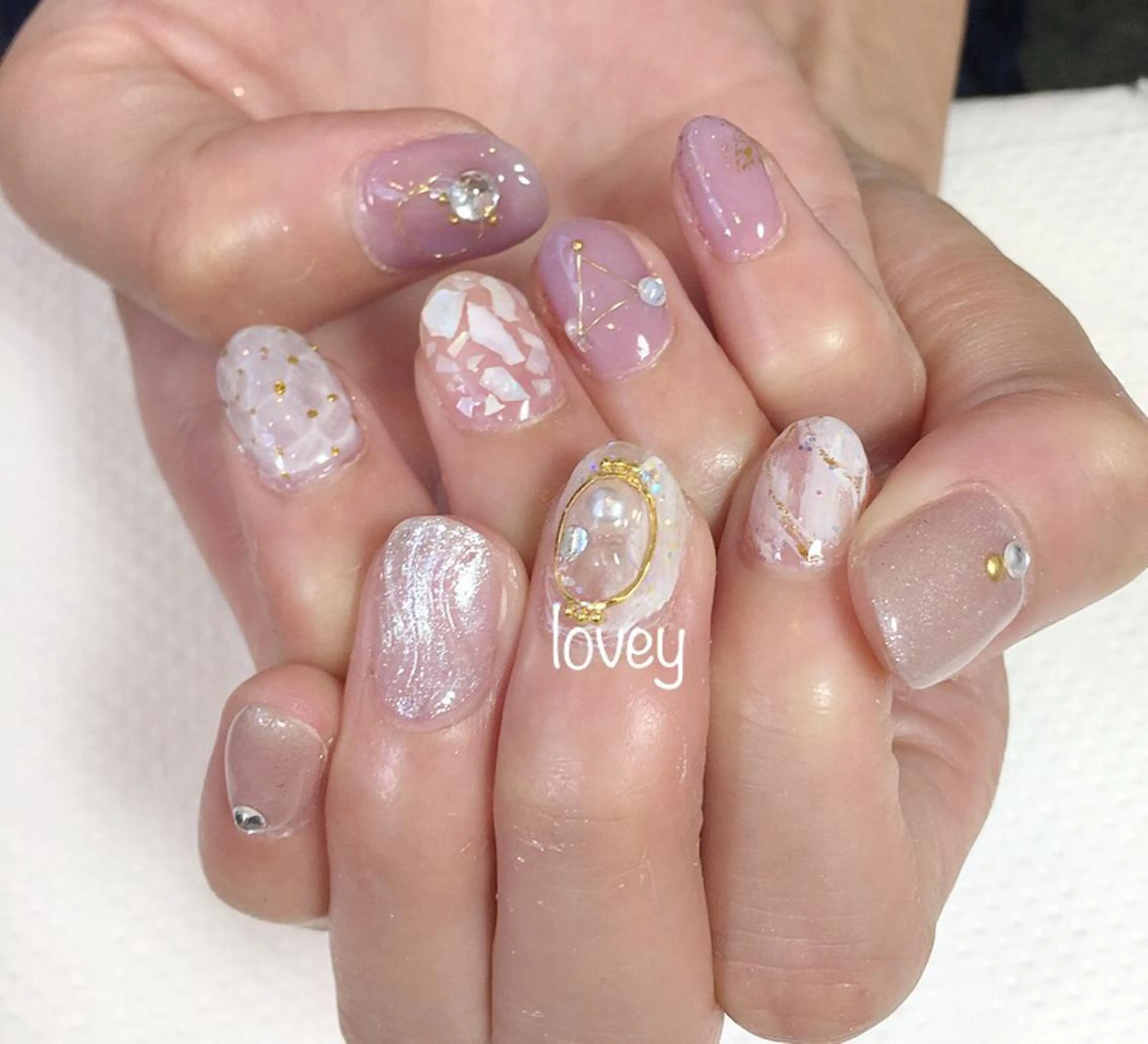 ネイル プライベートサロン loveyのネイルデザイン