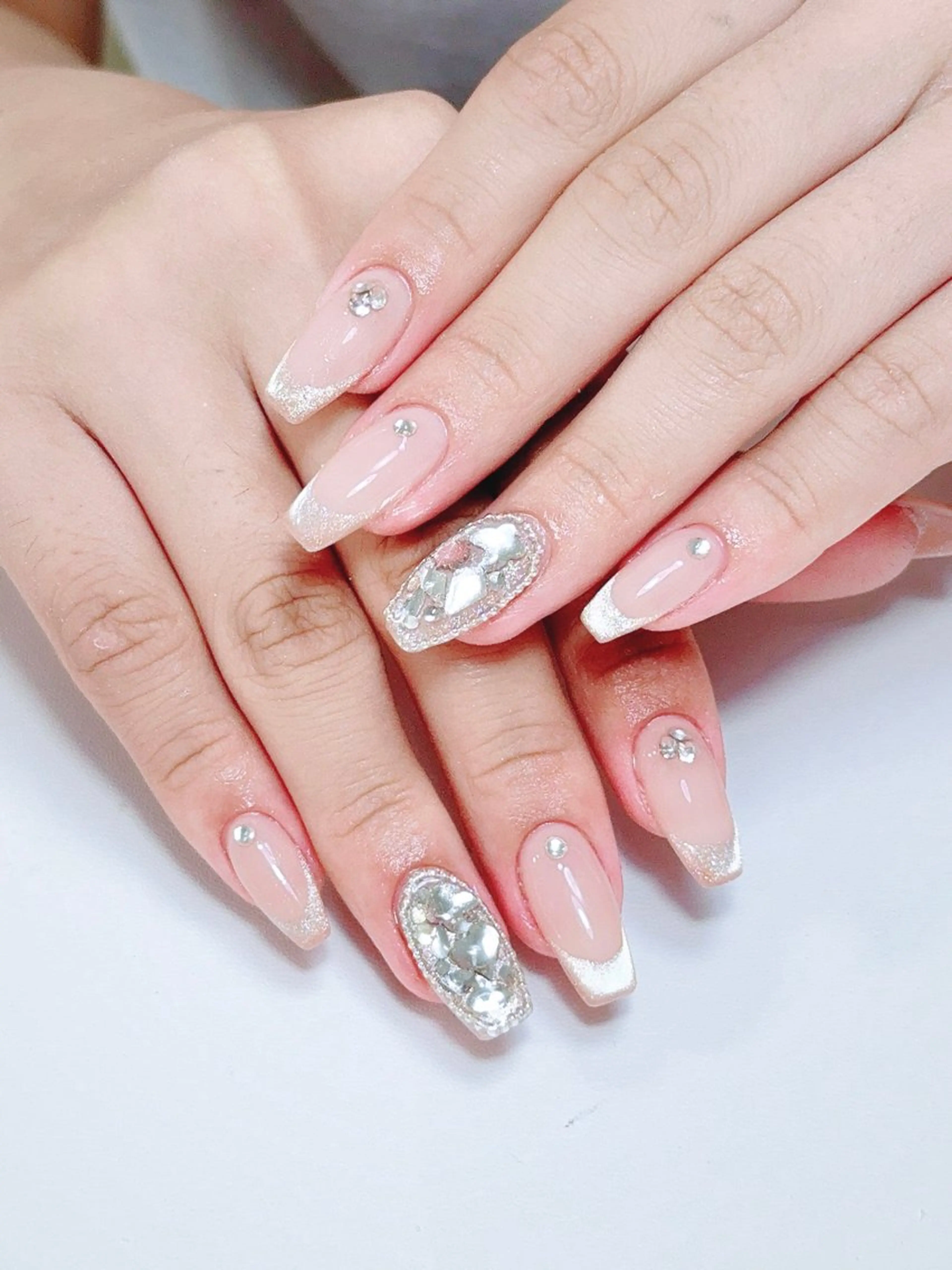 ネイル ハンドネイル ハンドケア kikinail所属・Nail Studioのネイルデザイン