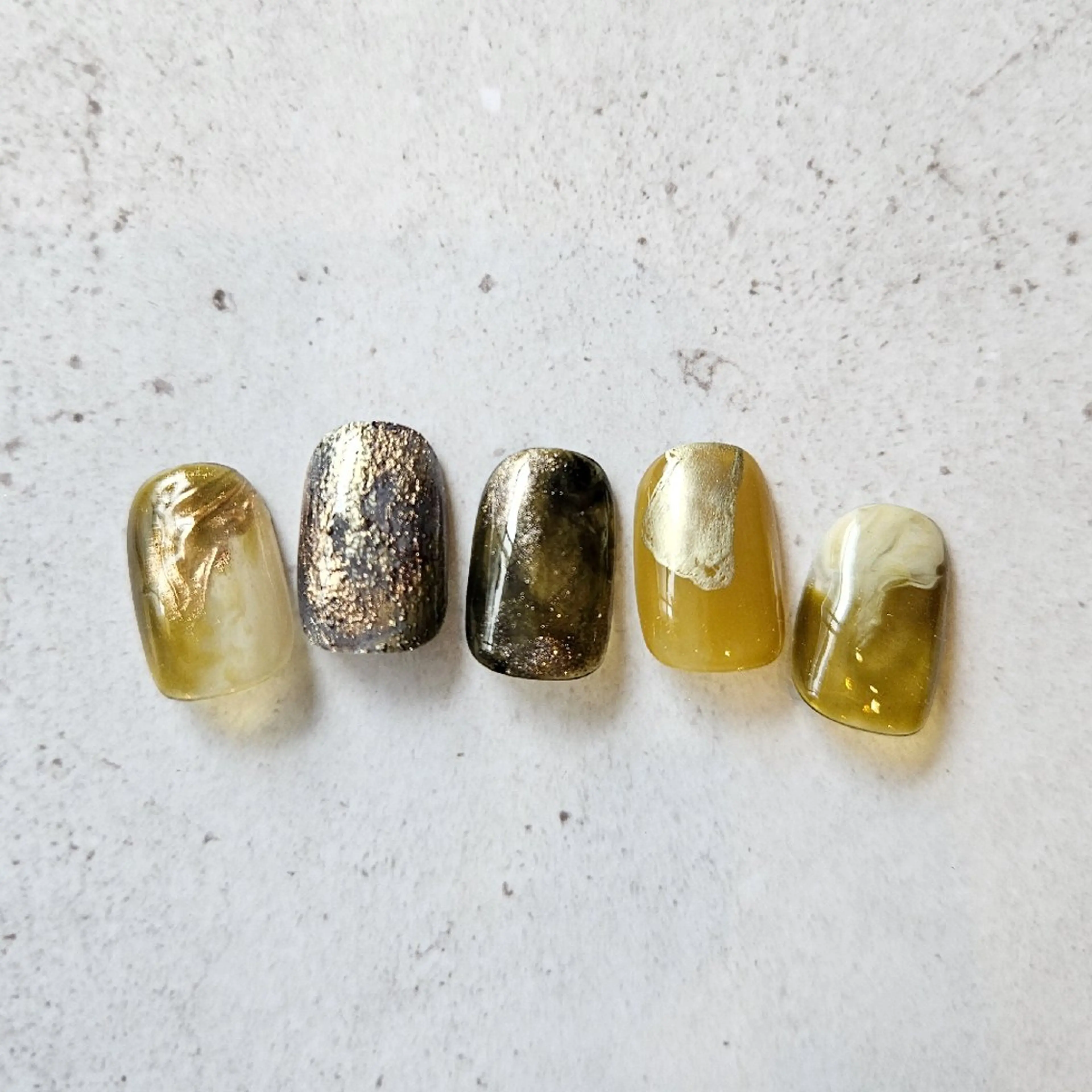 ネイル ジェルネイル ニュアンスネイル パラジェル バレンタイン 冬ネイル ハンドネイル Nailsalon manoのネイルデザイン