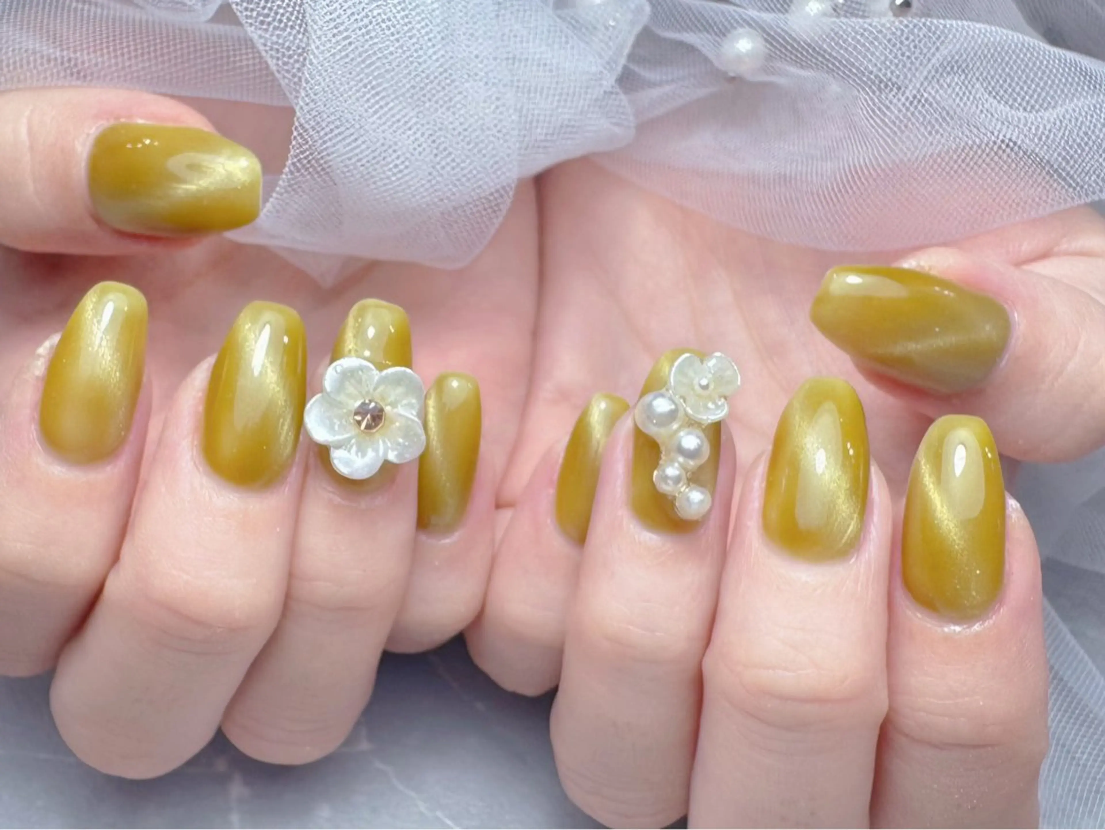 ネイル マジックミラー所属・マジック ミラーのネイルデザイン