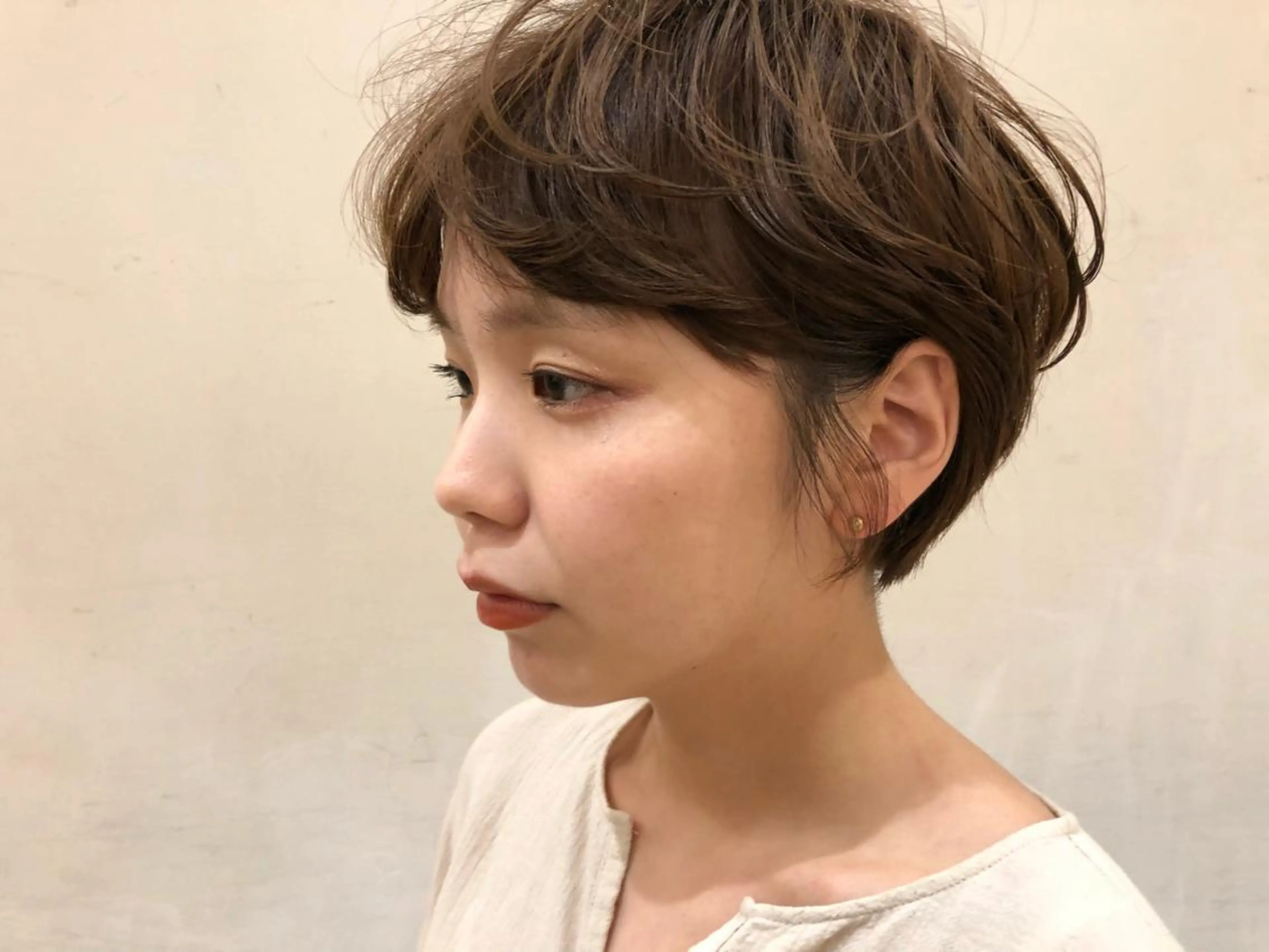 ショート カット ヘアカラー トリートメント 吉田 翔太のヘアスタイル