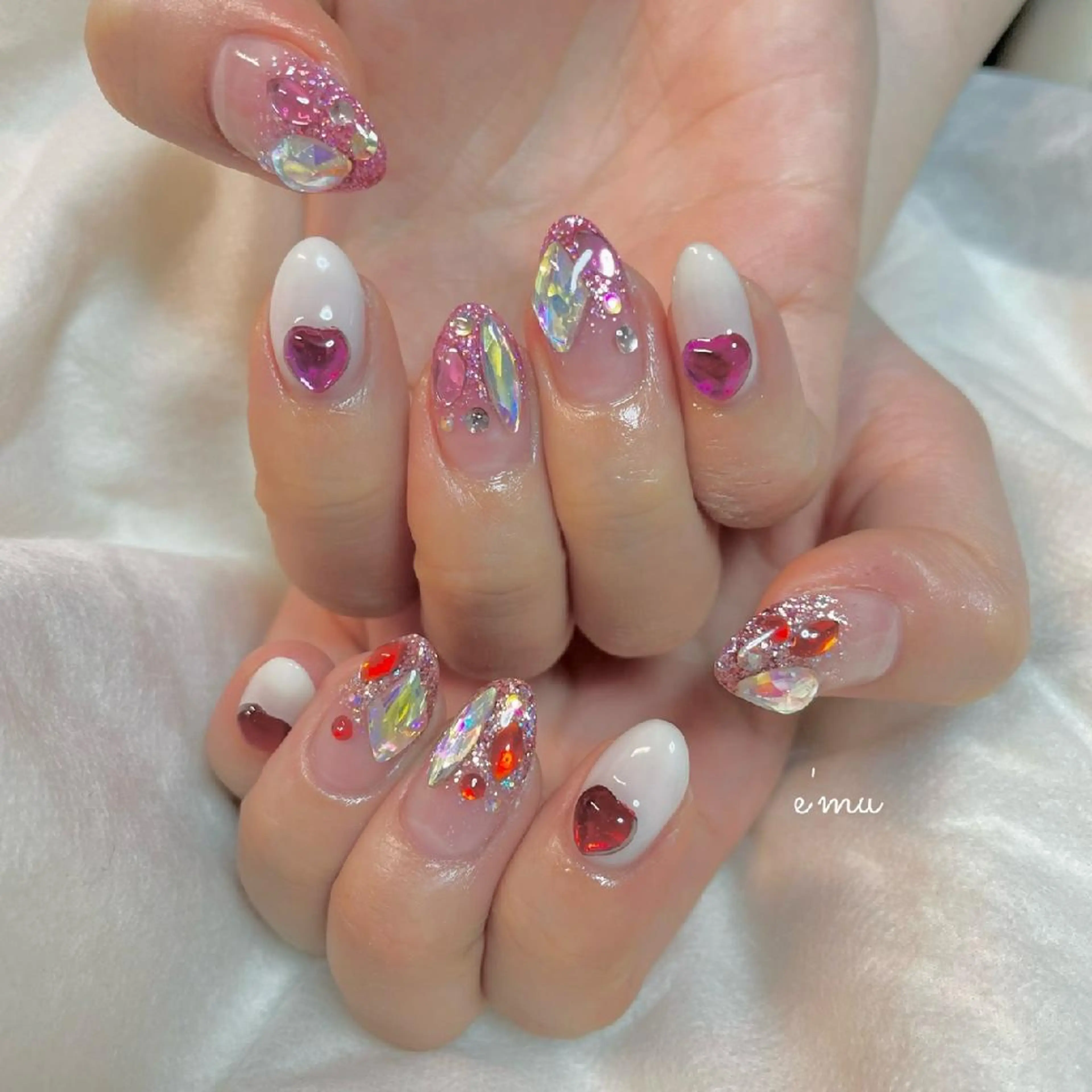 ネイル キラキラネイル 韓国ネイル ラメ(グリッター) nail salon e'mu💐のネイルデザイン
