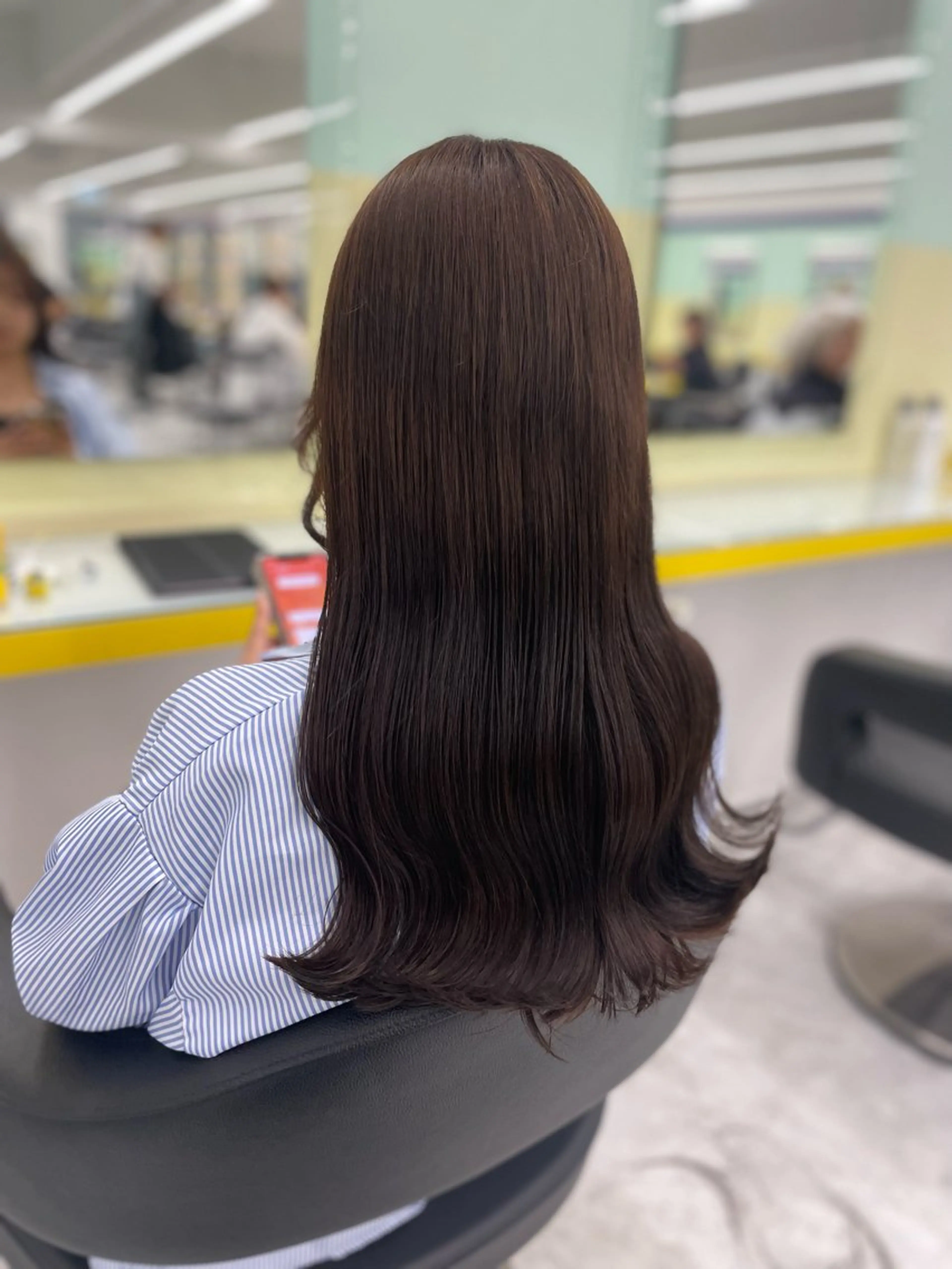 セミロング カラー ヘアアレンジ ヘアカラー トリートメント ヘアセット ☁️縮毛矯正✖️ 透明感☁️りくのヘアスタイル