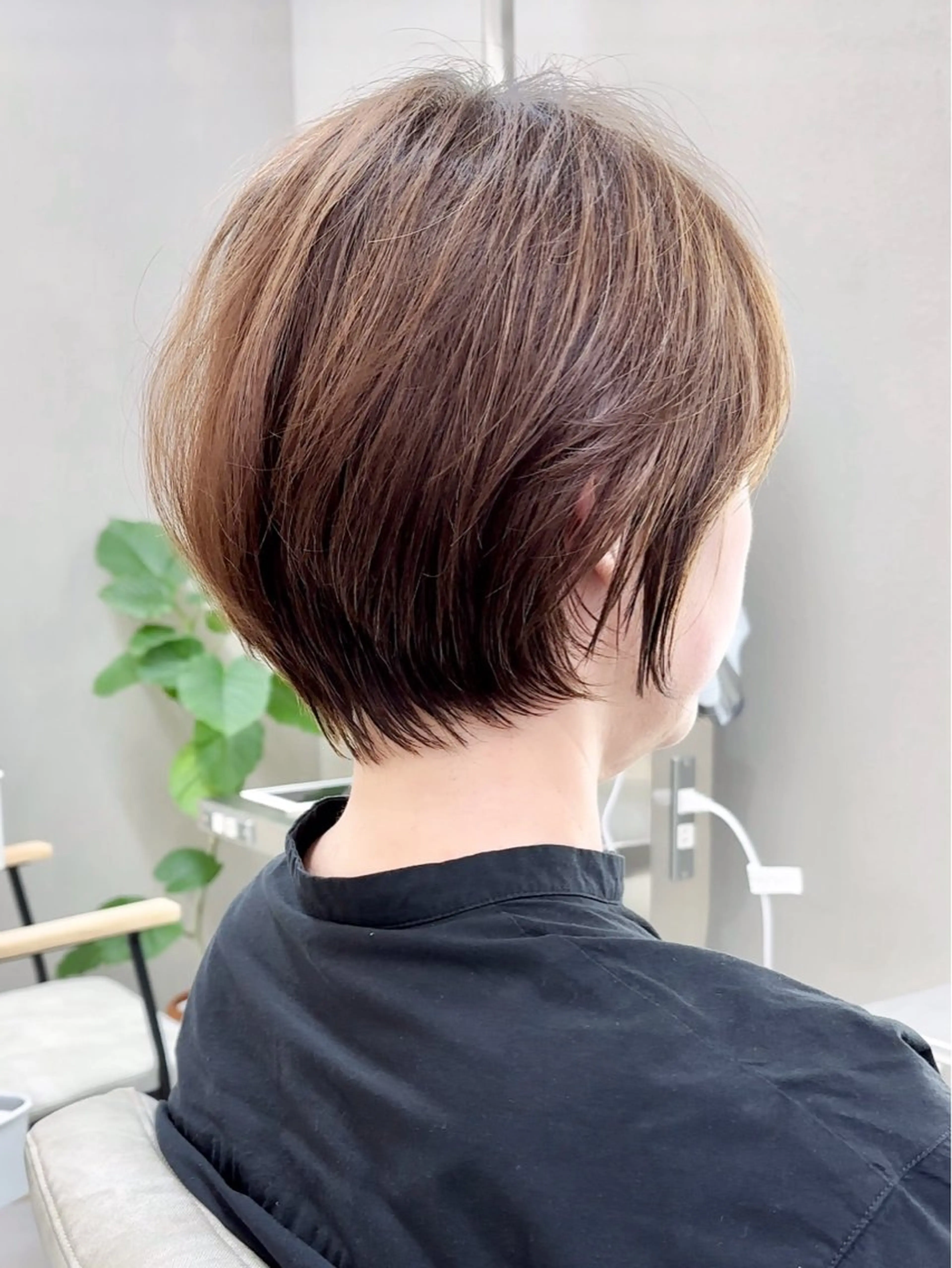 ショート カラー i.+sapporo所属・ショート/レイヤー /札幌/小山内のヘアスタイル