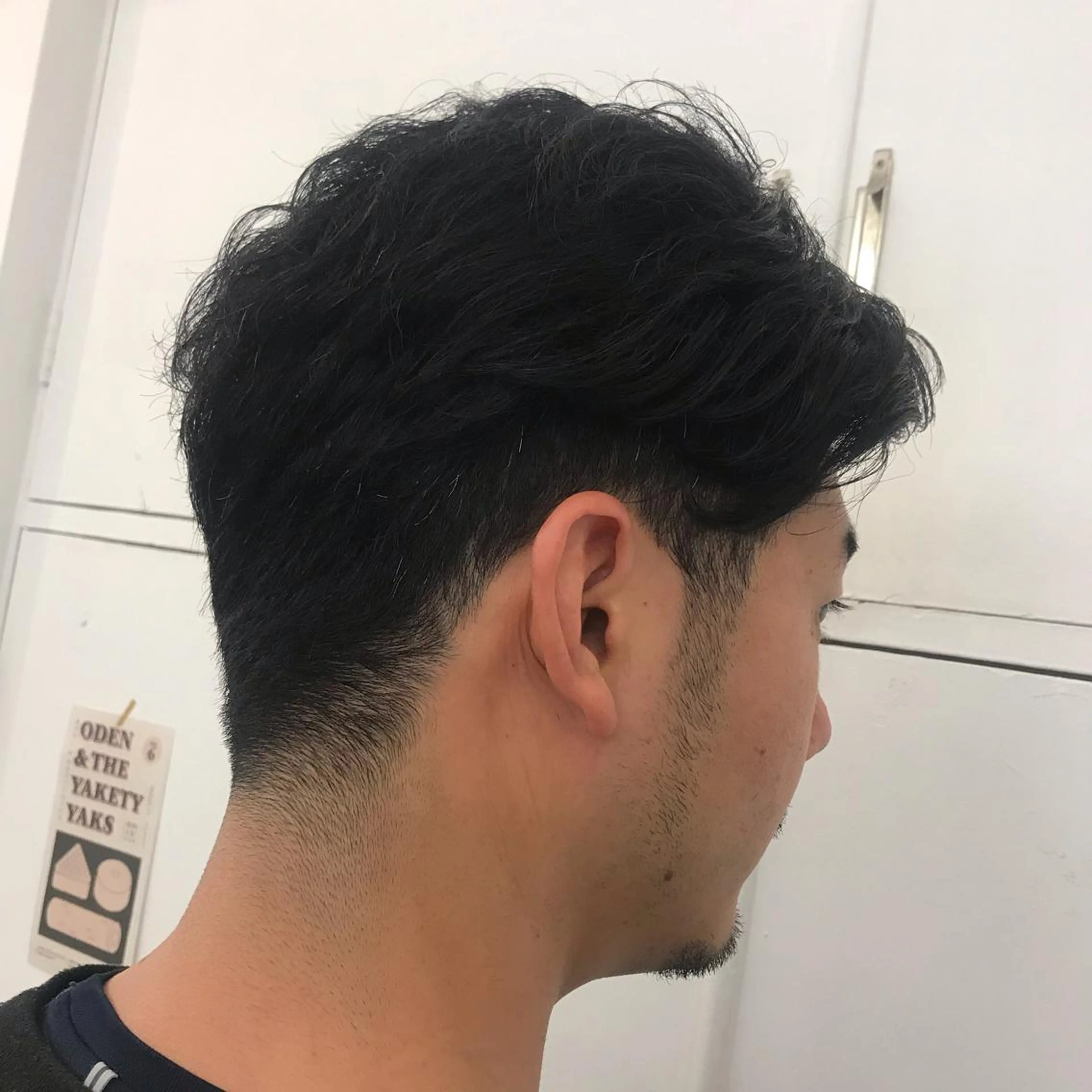 ショート メンズ くせ毛 門田 晴佳の眉毛・アイブロウイメージ