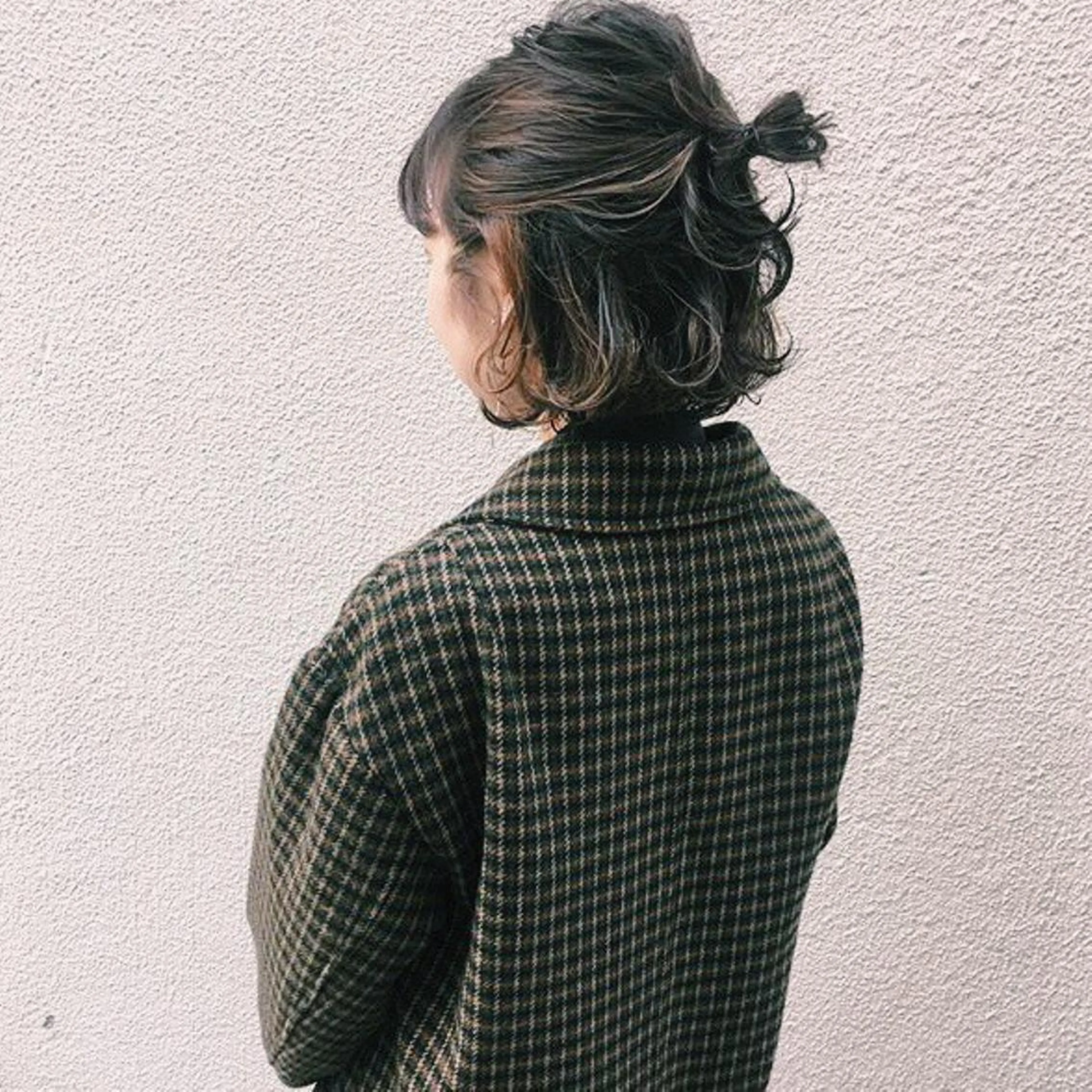 ミディアム カラー RINA🧤 デザインとボブのヘアスタイル